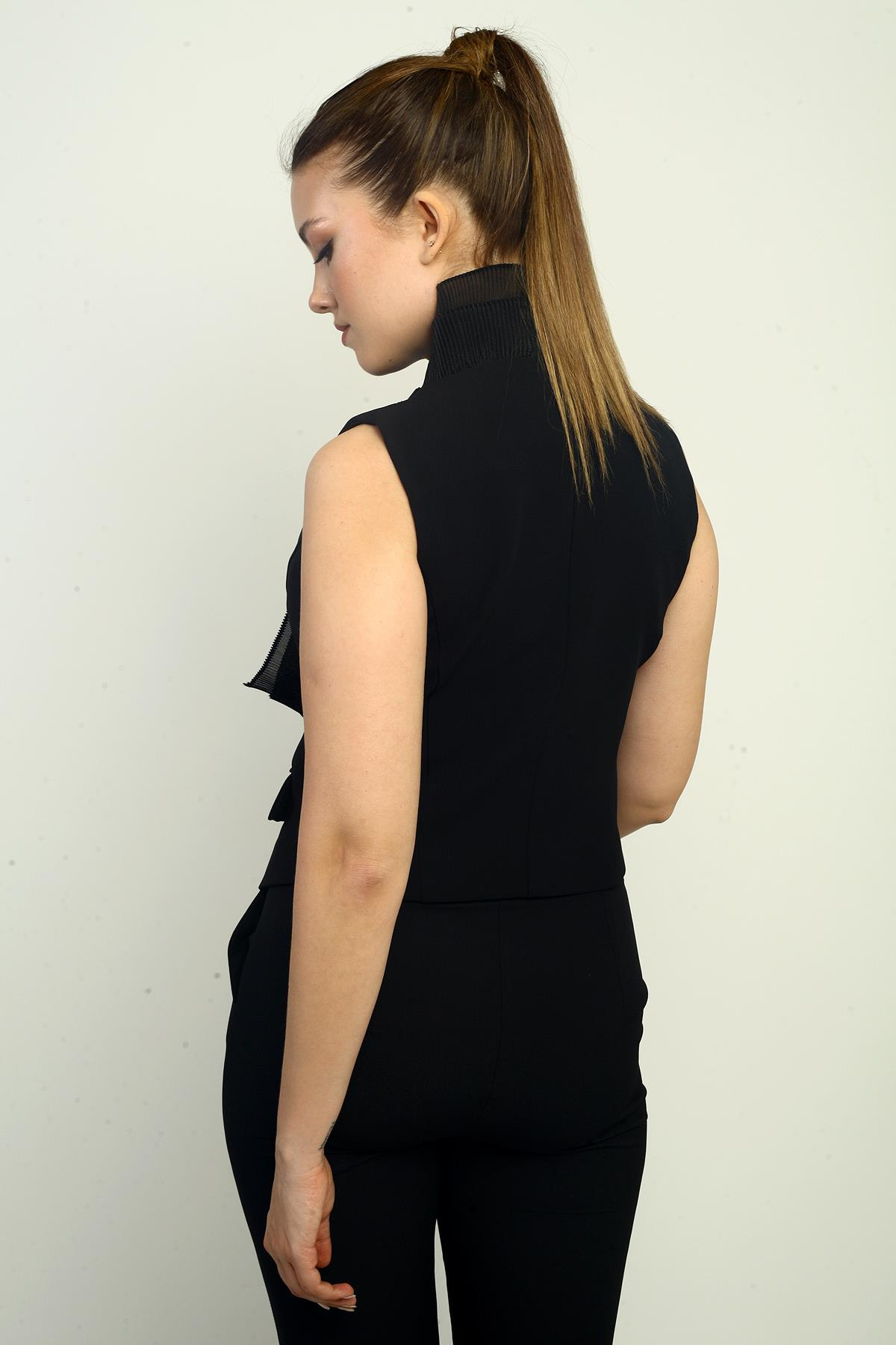 S-25Y0190006Kadın Fırfırlı Kruvaze Yaka Astarlı Düğme Detaylı Yelek