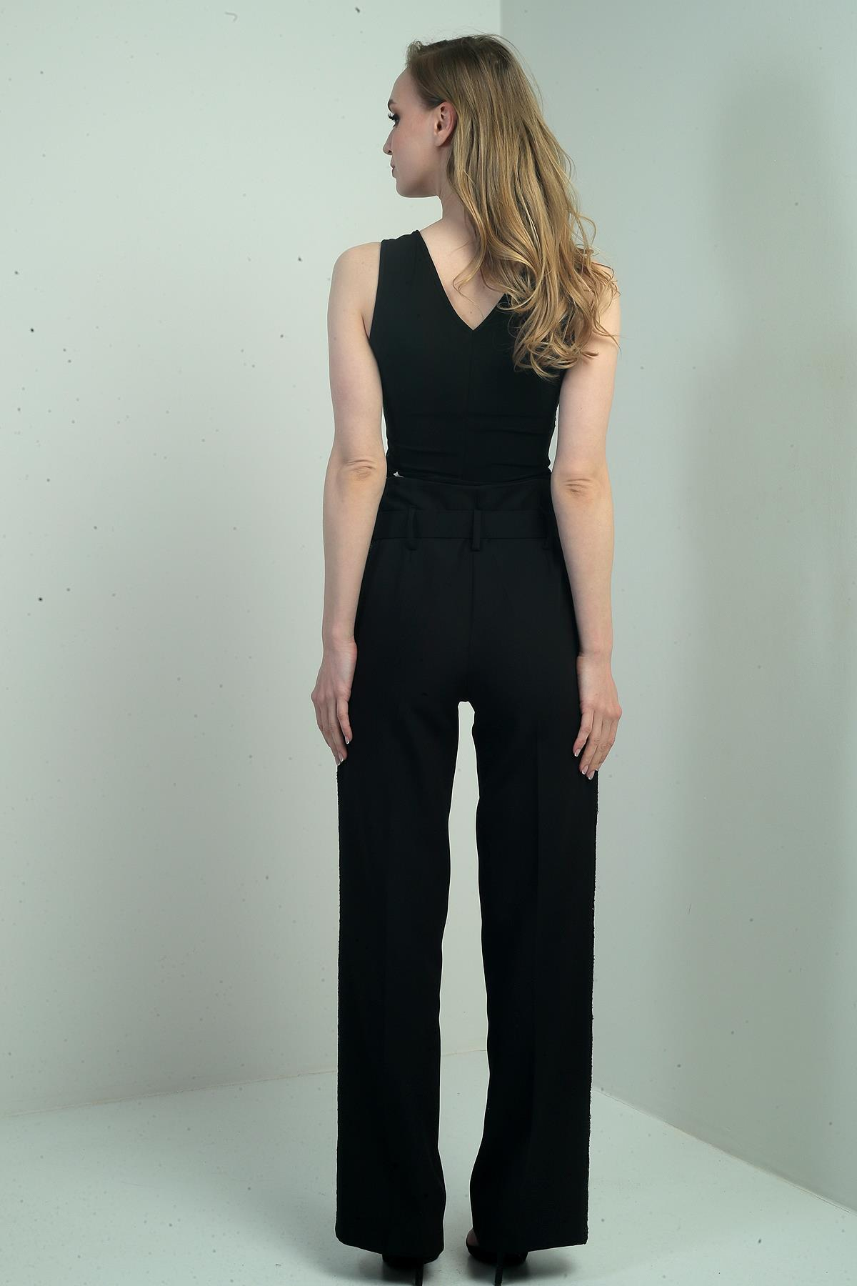 S-25Y0190008Kadın Yanları Pul Şeritli Beli Kemerli Bol Paça Pantolon