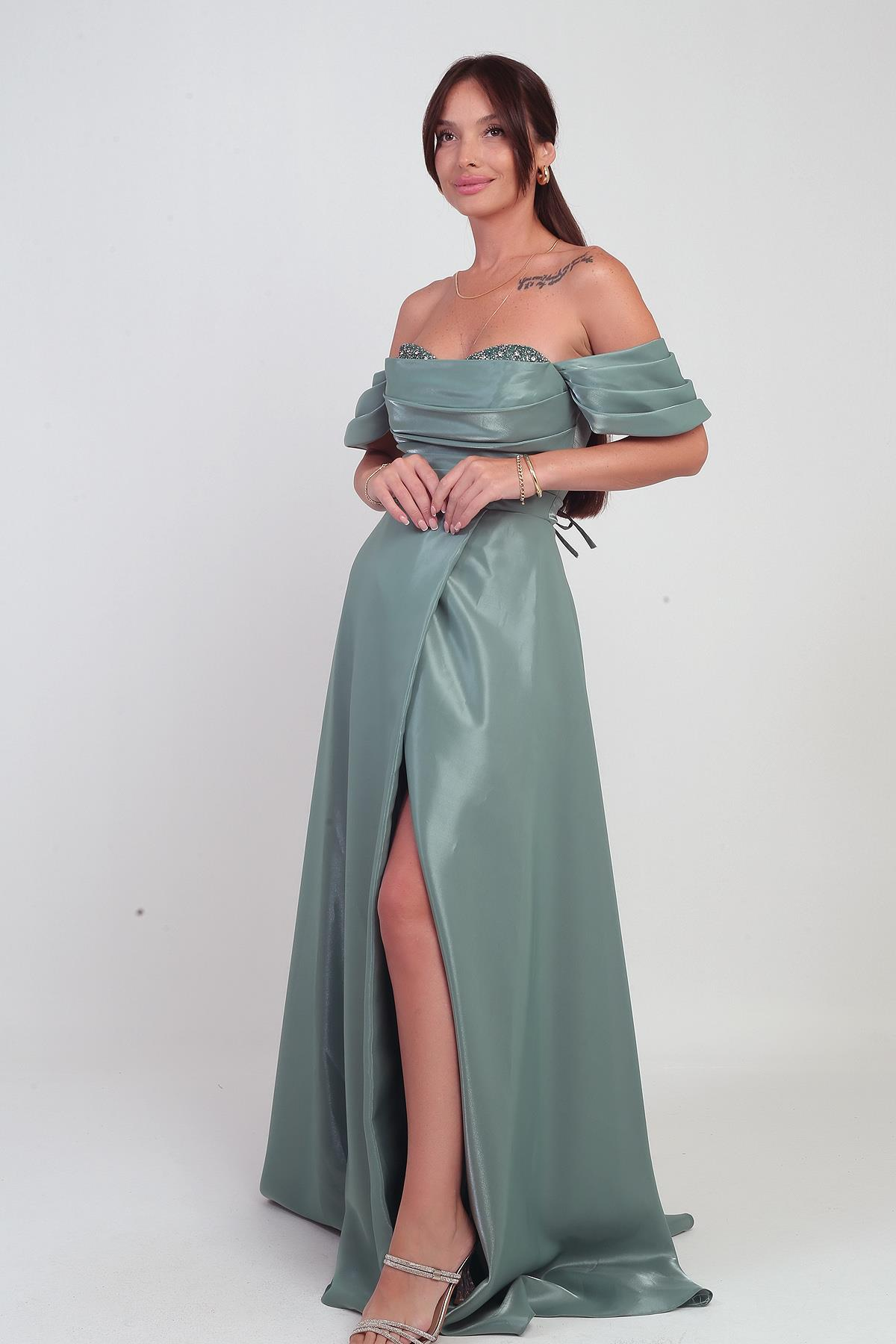 S-25Y0230021Kadın Parlak Taş Detaylı Straplez Düşük Kollu Organze Uzun Elbise