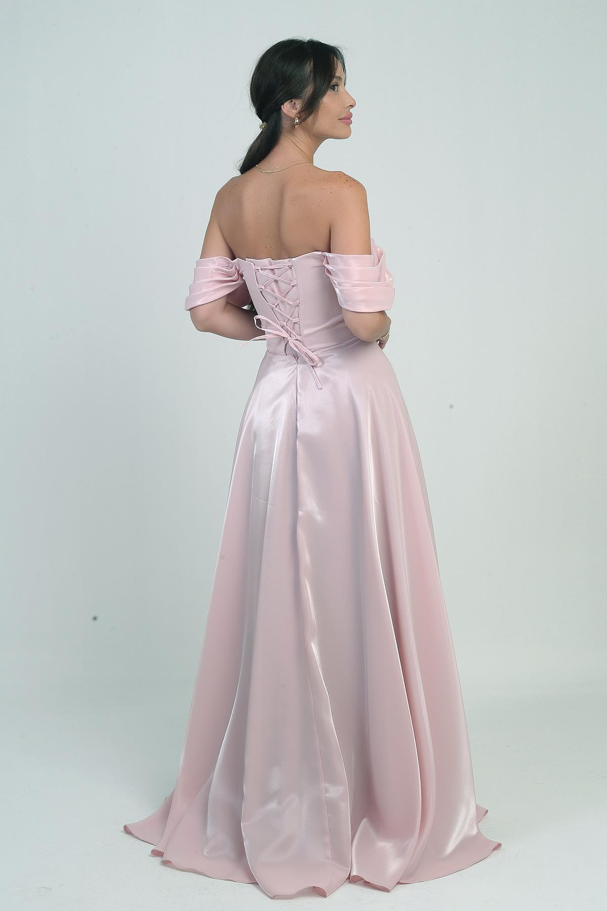 S-25Y0230021Kadın Parlak Taş Detaylı Straplez Düşük Kollu Organze Uzun Elbise