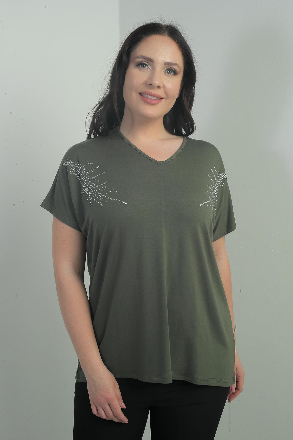 S-25Y0270007Kadın Omuzu Taş Baskılı V Yaka Yarasa Kol B.B. Bluz