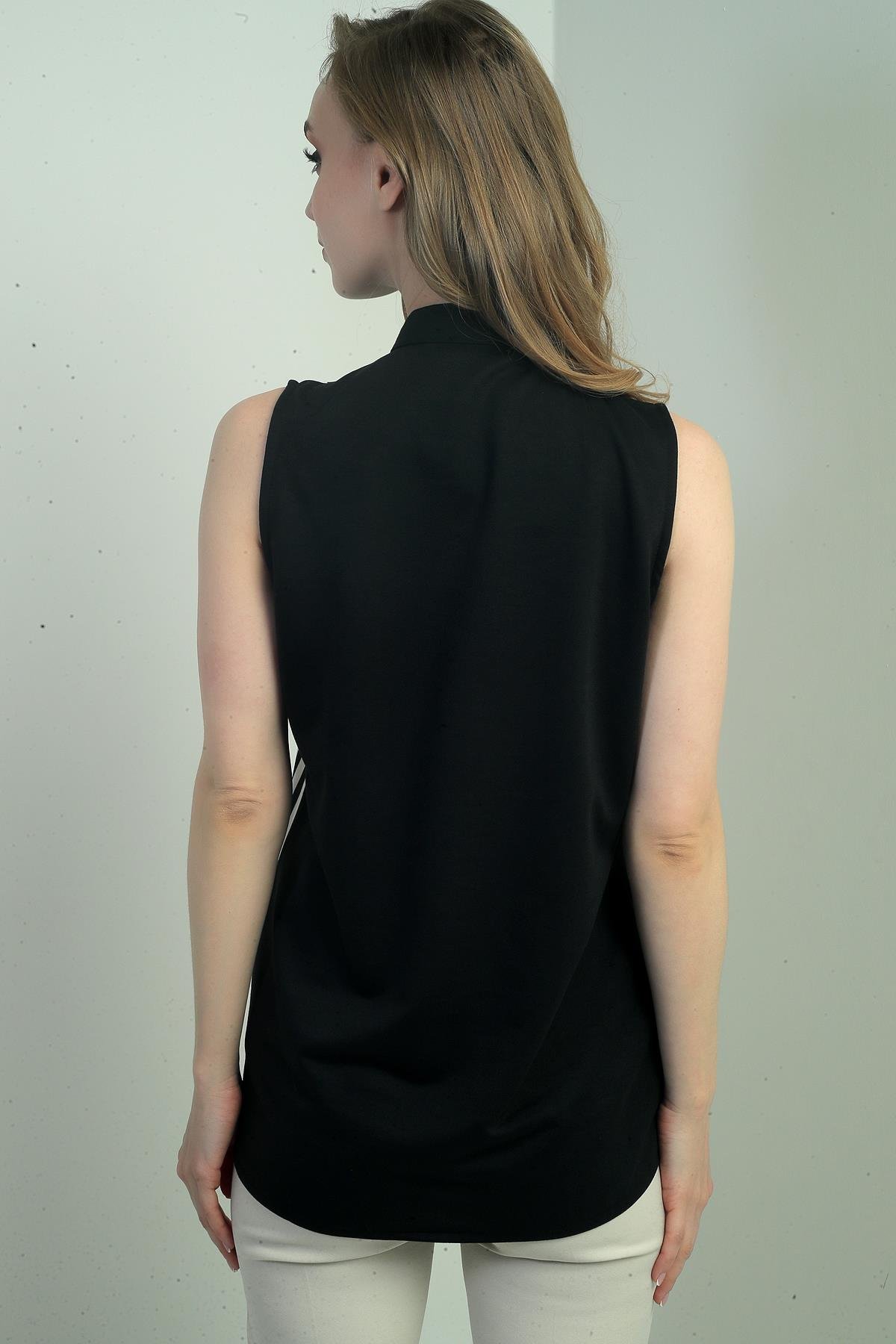 S-25Y0270013Kadın Çizgi Detaylı Deri Cepli Likralı Yelek