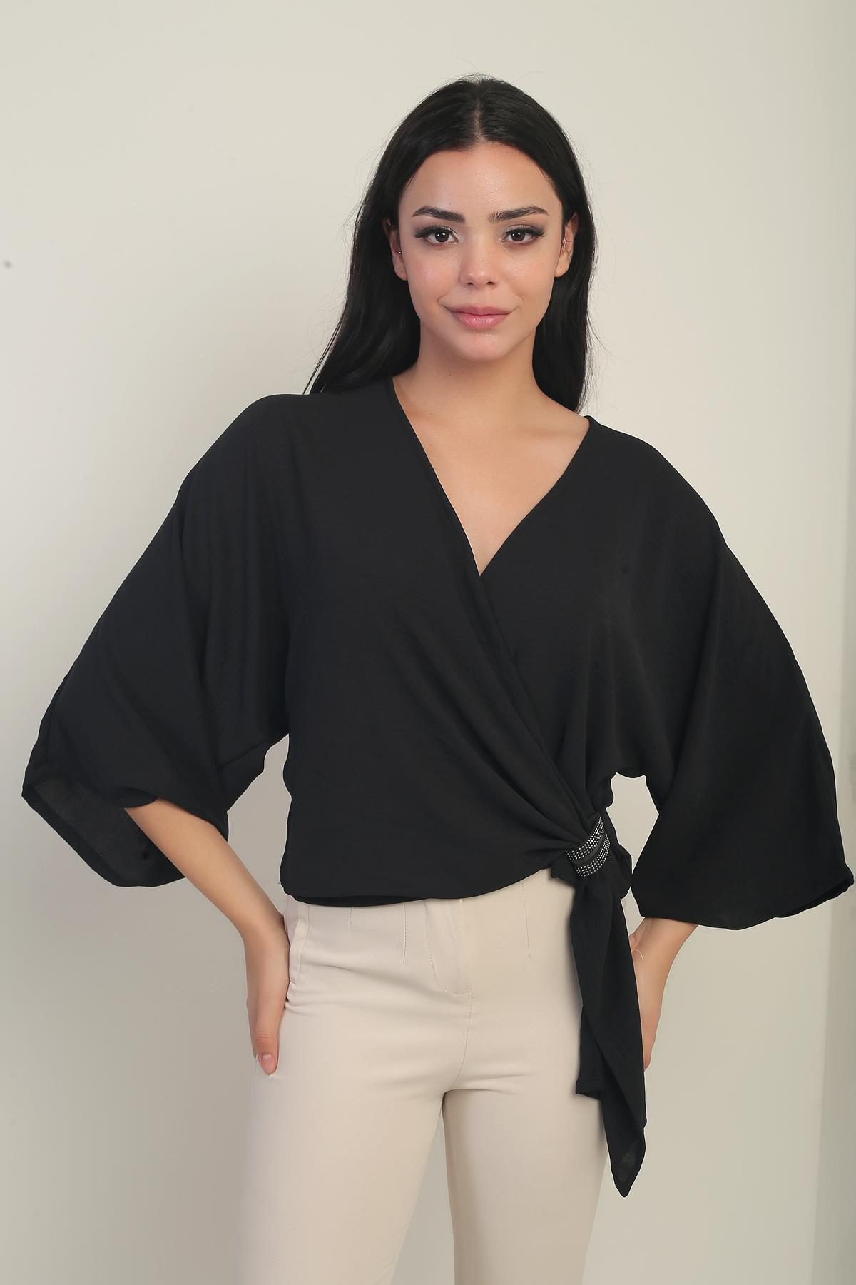 S-25Y0270023Kadın Kruvaze Yaka Kısa Ayrobin Bluz