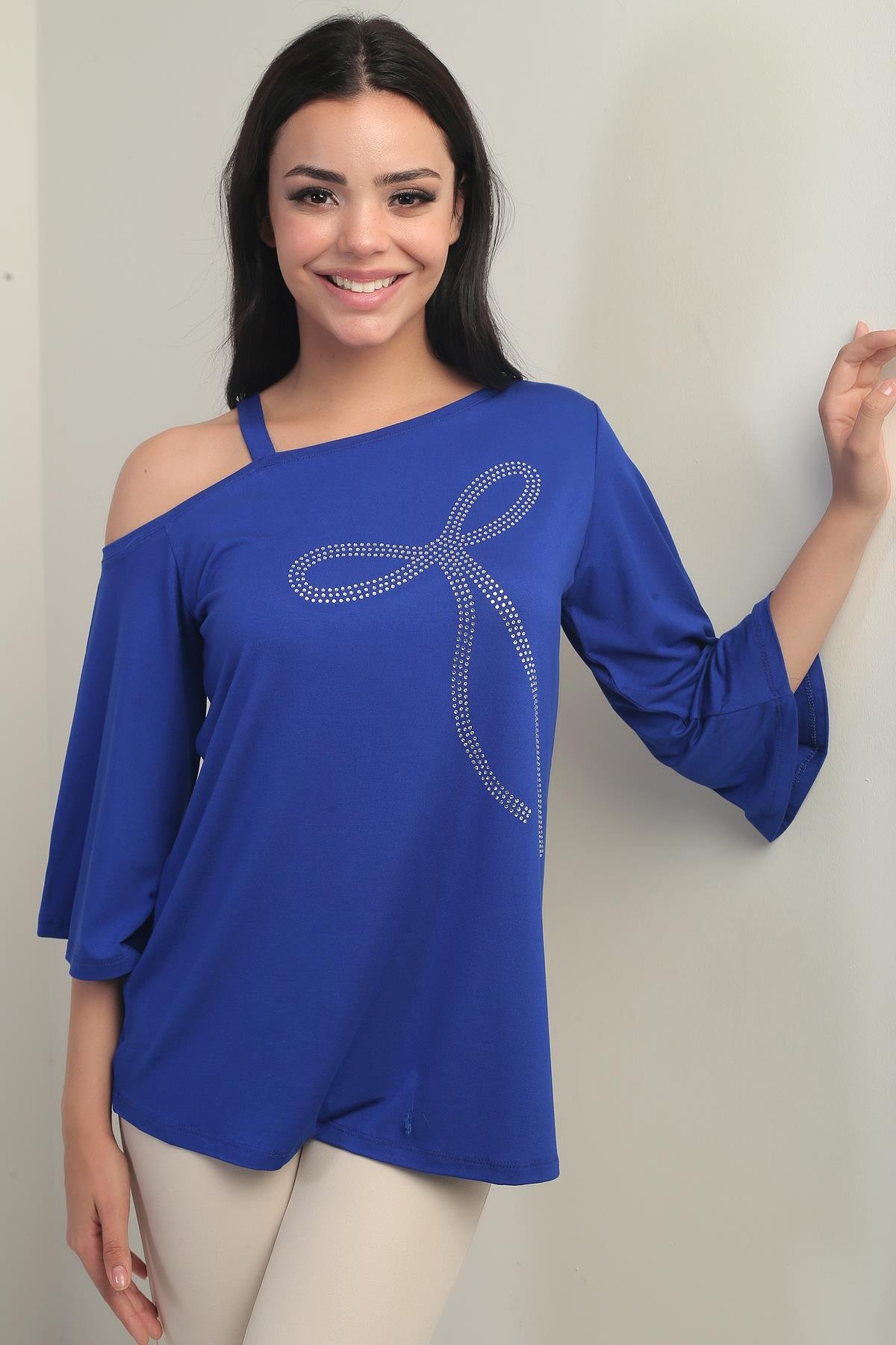 S-25Y0270025Kadın Tek Omuzlu Fiyonk Taş Baskılı Likralı Bluz