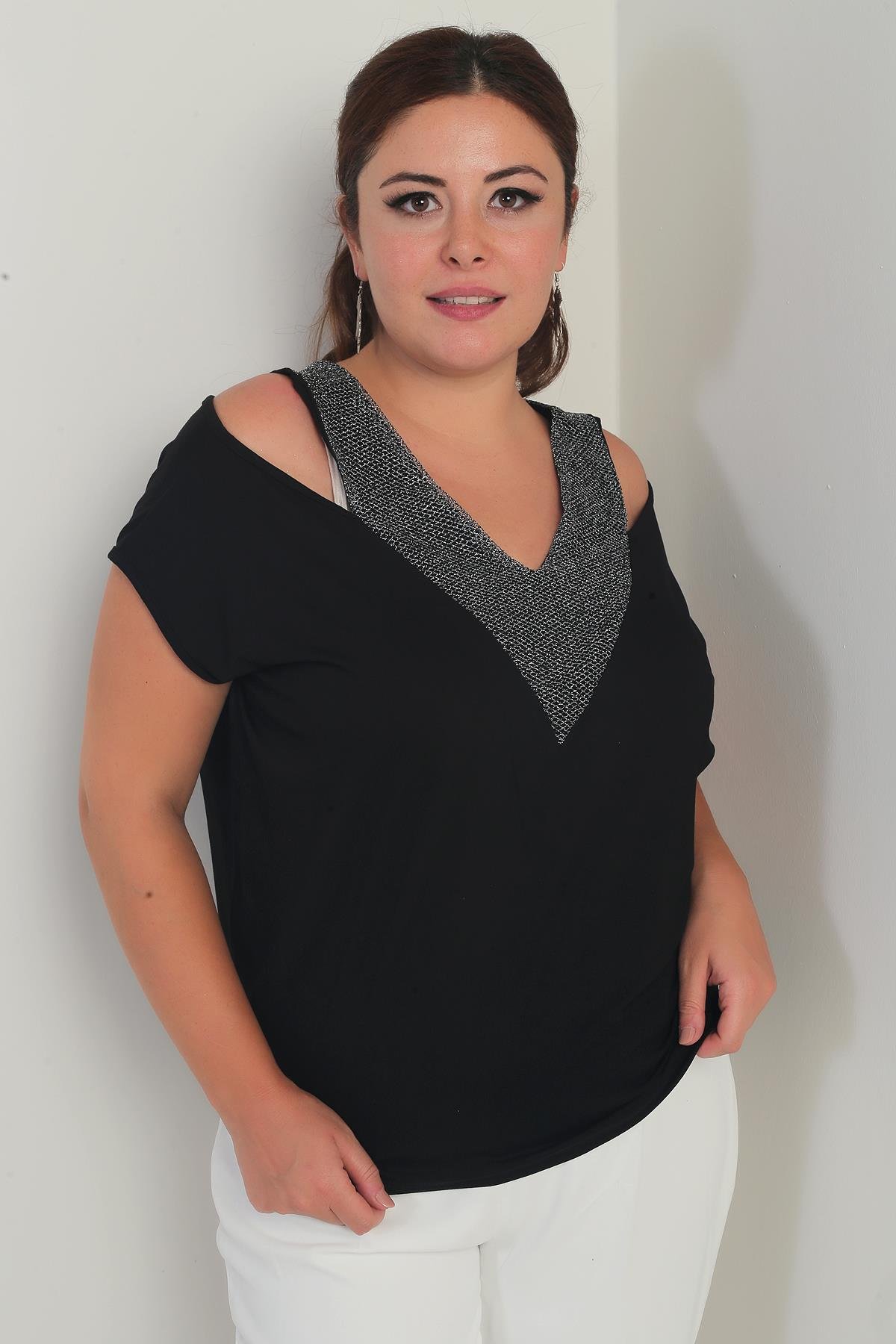 S-25Y0270029Kadın Ön Arka V Fileli Omuz Dekolteli Likralı Büyük Beden Bluz