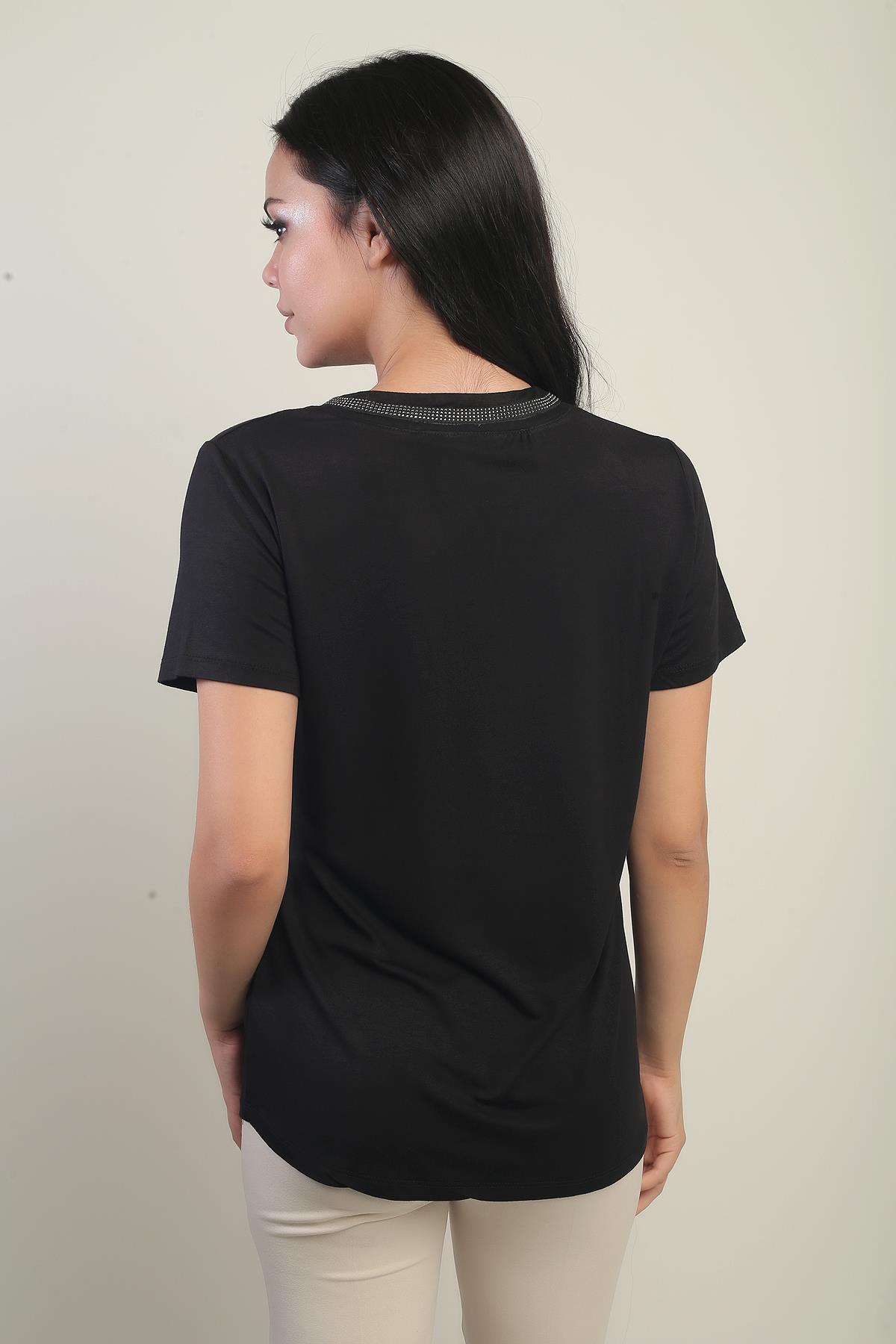 S-25Y0270030Kadın Yakası Taş Detaylı Likralı Bluz