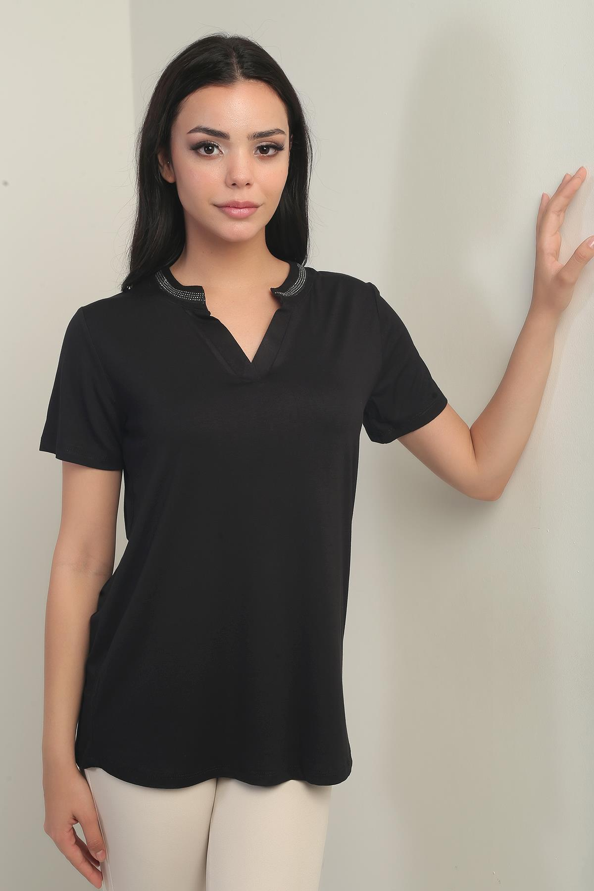 S-25Y0270030Kadın Yakası Taş Detaylı Likralı Bluz