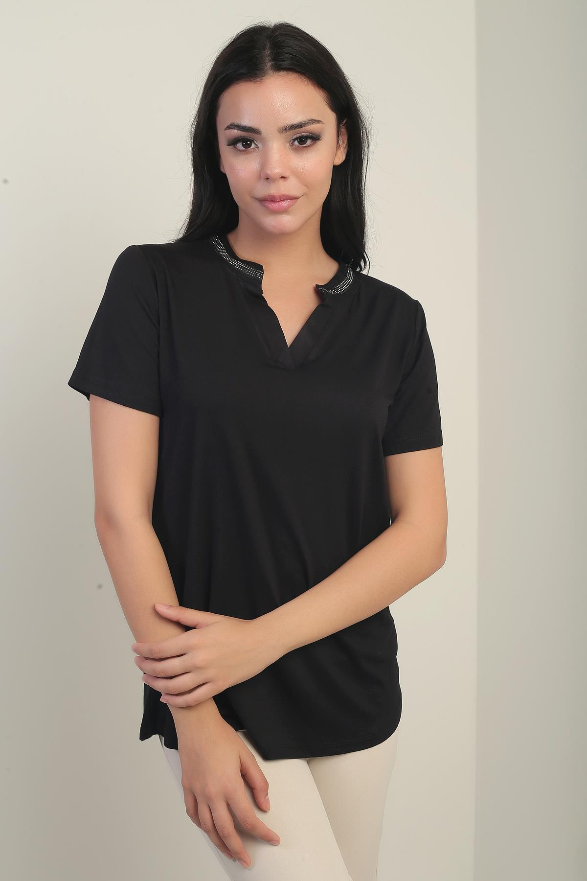 S-25Y0270030Kadın Yakası Taş Detaylı Likralı Bluz