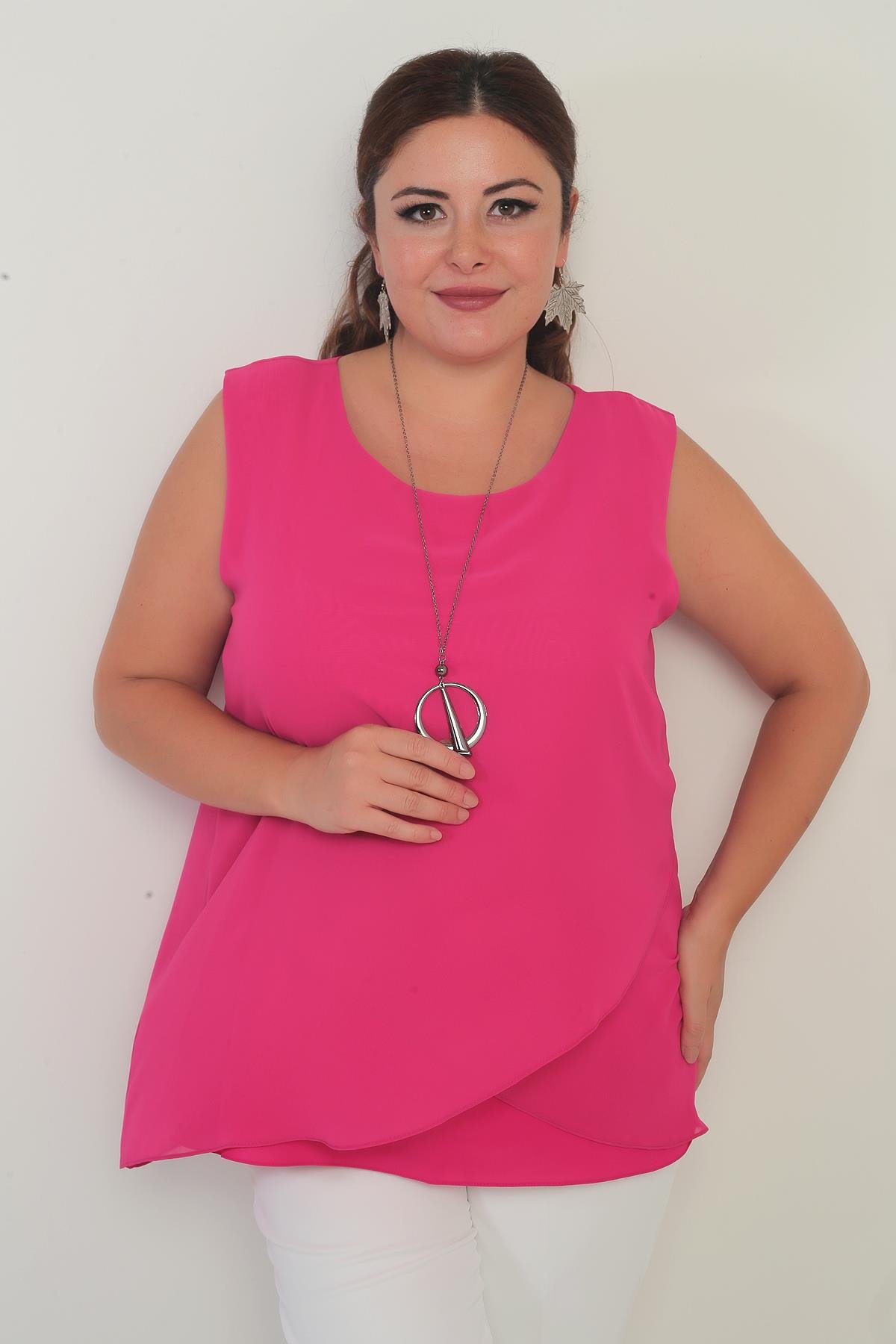 S-25Y1040003Kadın Üstü Şifon Kolsuz Büyük Beden Bluz