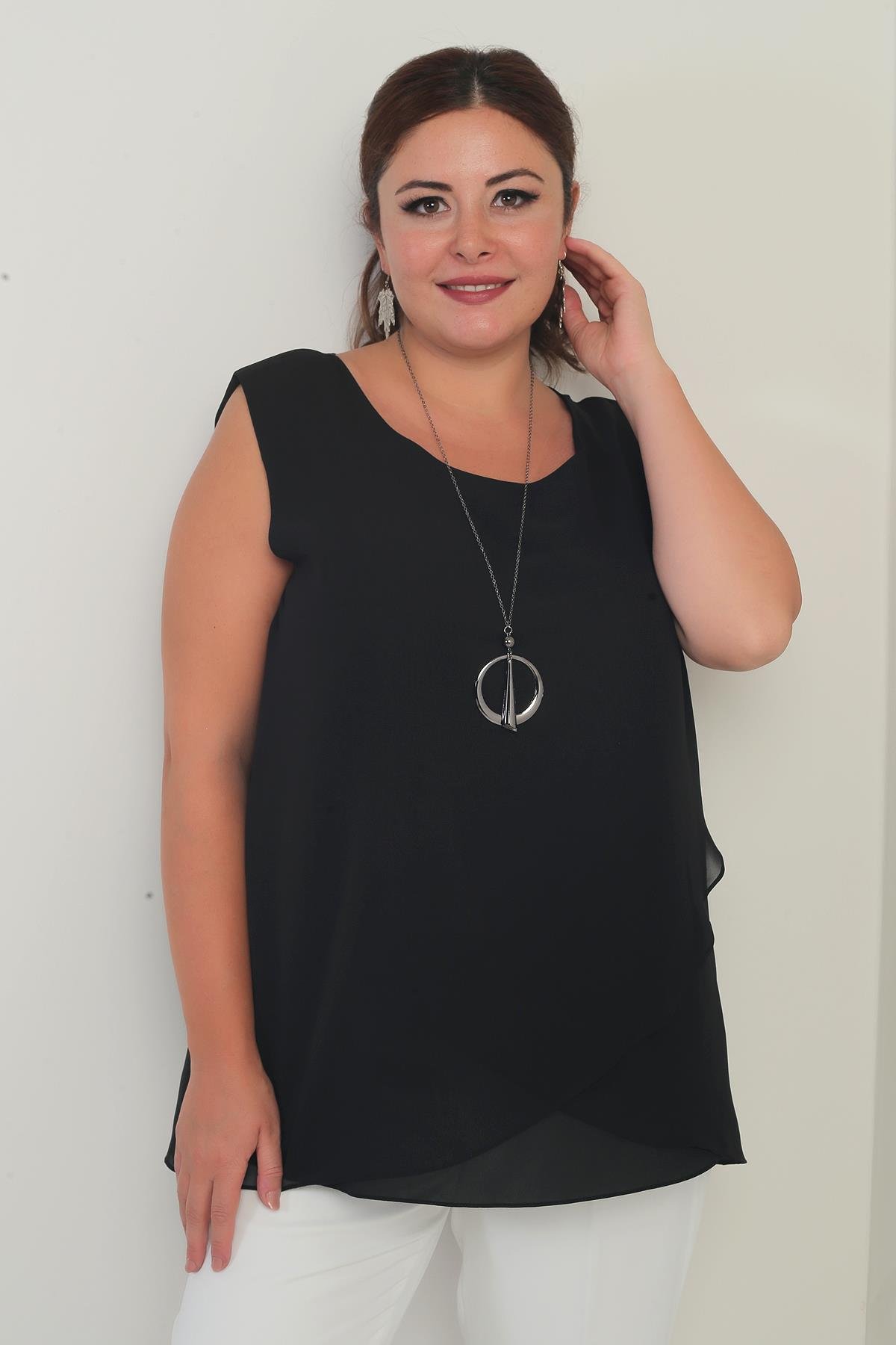 S-25Y1040003Kadın Üstü Şifon Kolsuz Büyük Beden Bluz