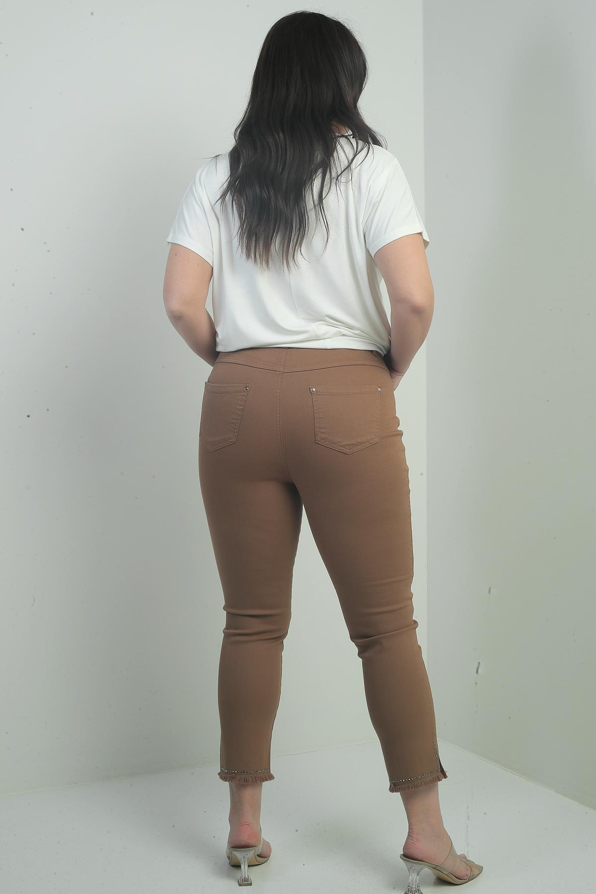 S-25Y1830006Kadın Dar Paça Şerit Taş Detaylı Likralı Büyük Beden Kanvas Pantolon