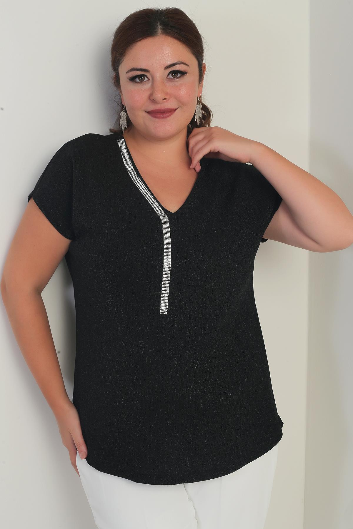 S-25Y1830018Kadın V Yaka Önü Simli Şerit Taş Detaylı  Büyük Beden Likralı Bluz