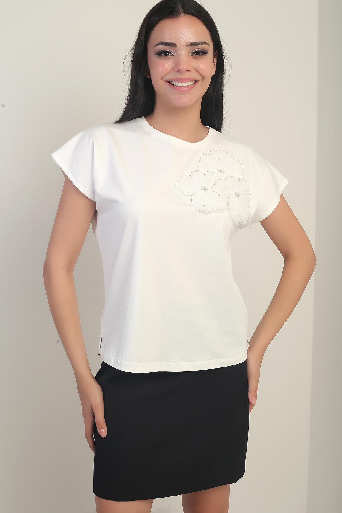 S-25Y2800002Kadın Gül Detaylı Likralı Bluz