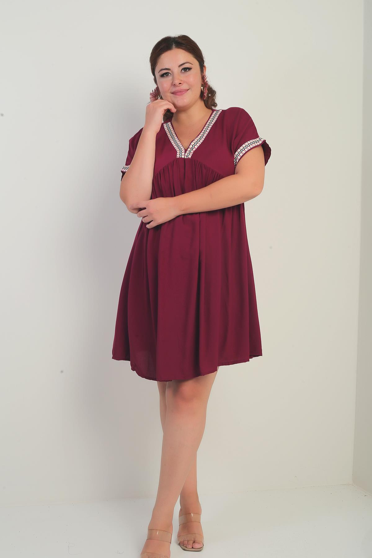 S-25Y3880008Kadın Yaka-Kol Zigzag Şerit Detaylı Büyük Beden Elbise