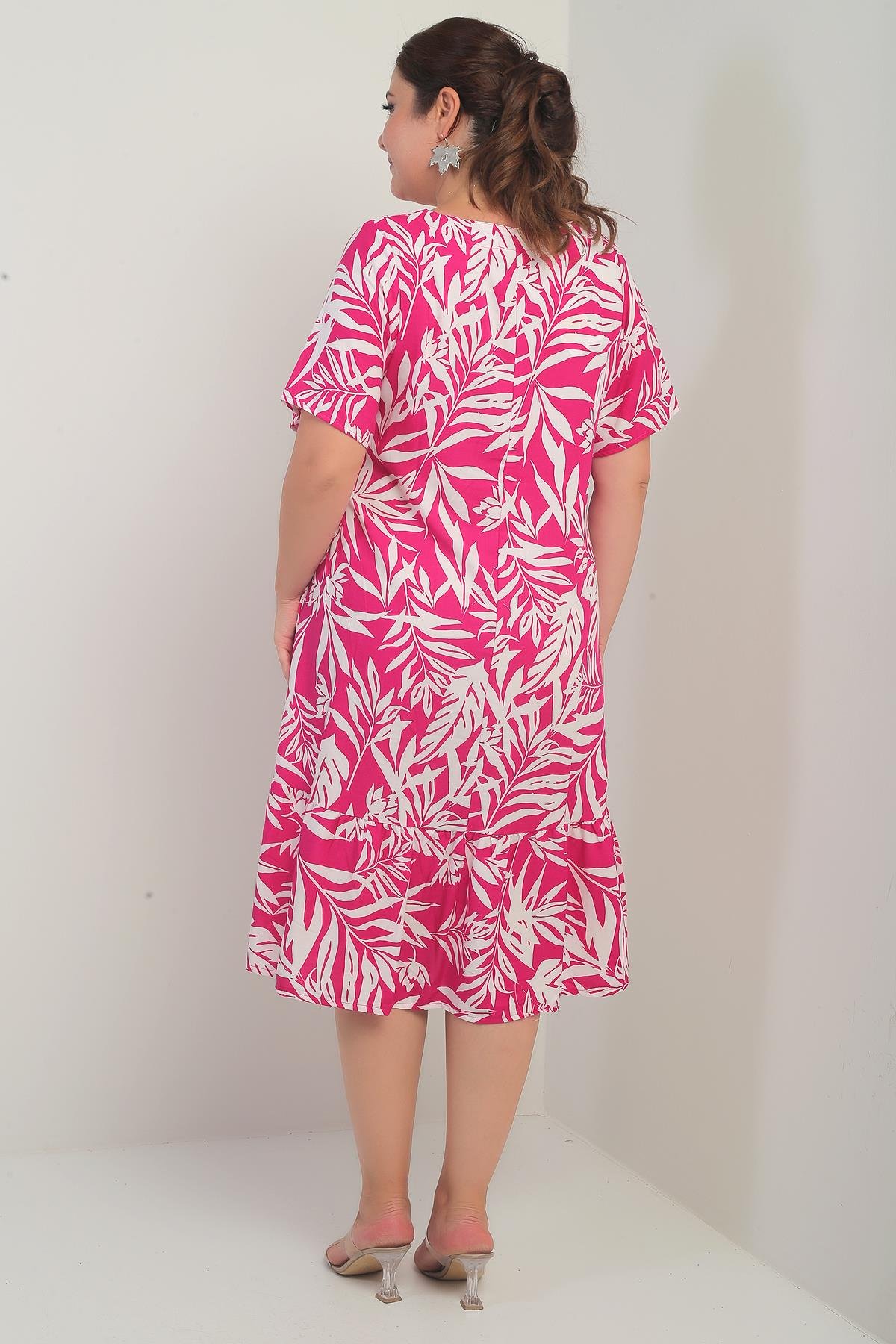 S-25Y3880023Kadın V Yaka Karışık Yaprak Desenli Cepli Eteği Fırfırlı Büyük Beden Elbise