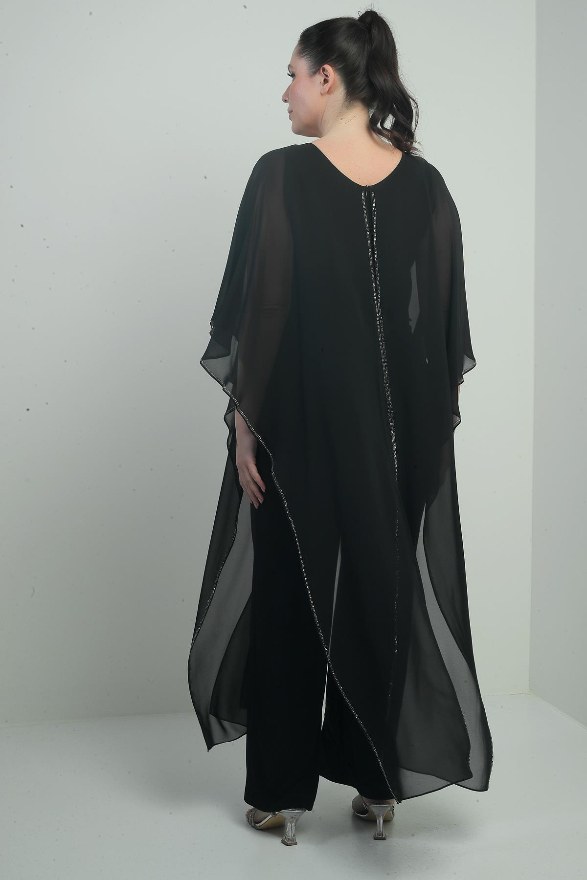 S-25Y4010004Kadın Üstü Şifon Taş Detay Pelerinli Bol Paça Likralı Büyük Beden Tulum