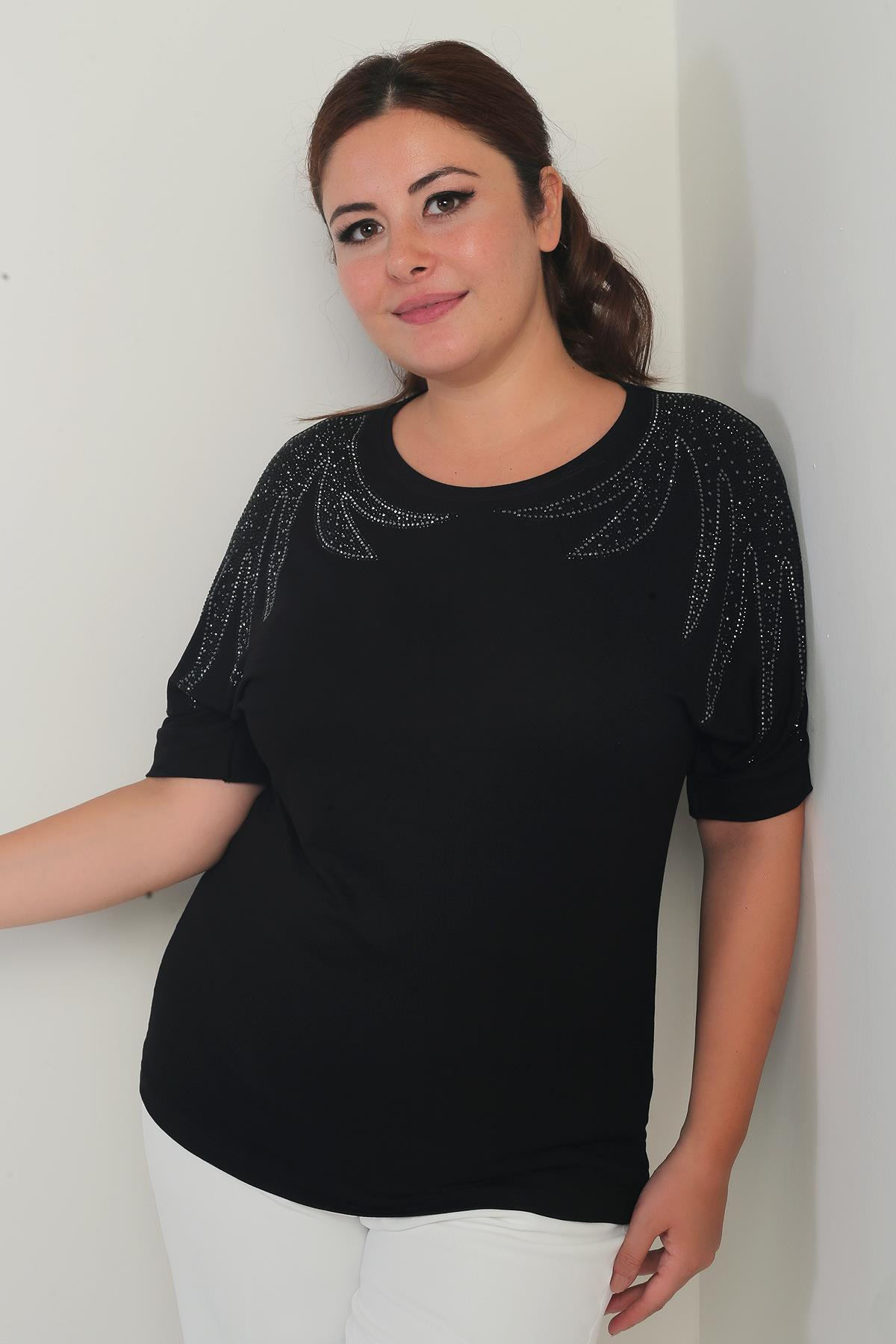 S-25Y4170004Kadın Kısa Yarasa Kollu Omuzları Taşlı Likralı Büyük Beden Bluz