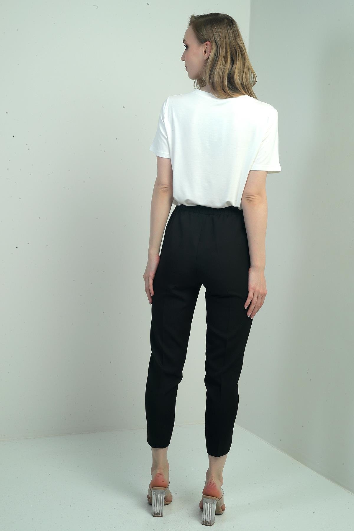 S-25Y4260001Kadın Beli Lastikli Yandan Cepli Havuç Paça Pantolon