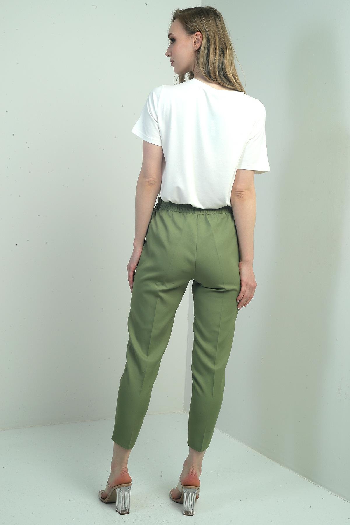 S-25Y4260001Kadın Beli Lastikli Yandan Cepli Havuç Paça Pantolon