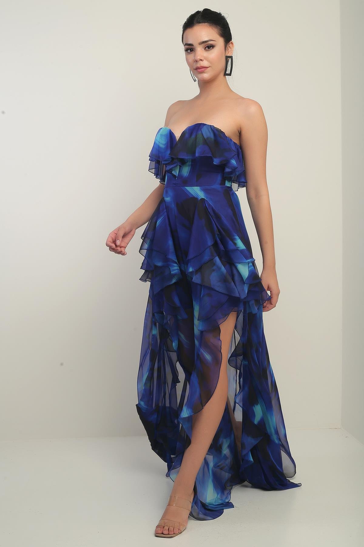 S-25Y4340001Kadın Straplez Astarlı Büyük Çiçekli Volanlı Şifon Uzun Elbise