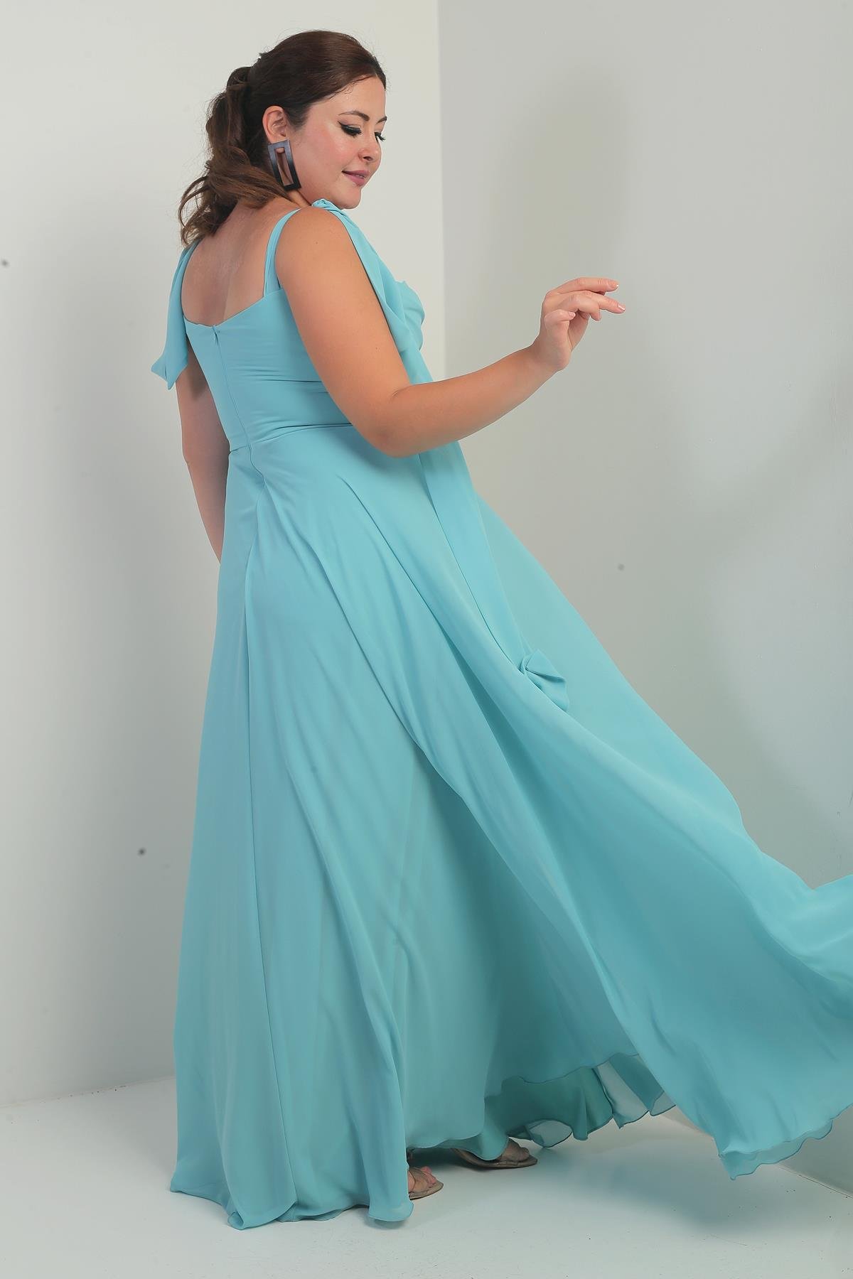 S-25Y4350001Kadın Degaje Yaka Omuz Bağlamalı Astarlı Büyük Beden Krep Şifon Uzun Elbise