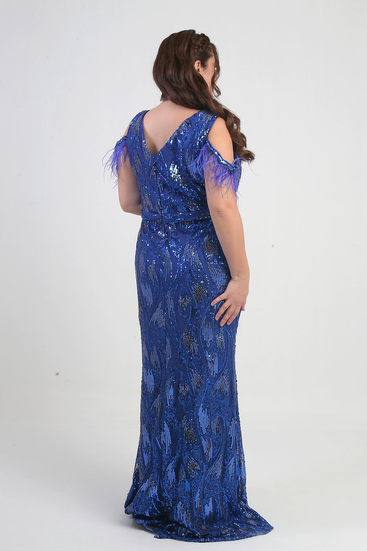 S-25Y4360008Kadın Tüylü Düşük Kollu Pul İşlemeli Astarlı Büyük Beden Uzun Elbise