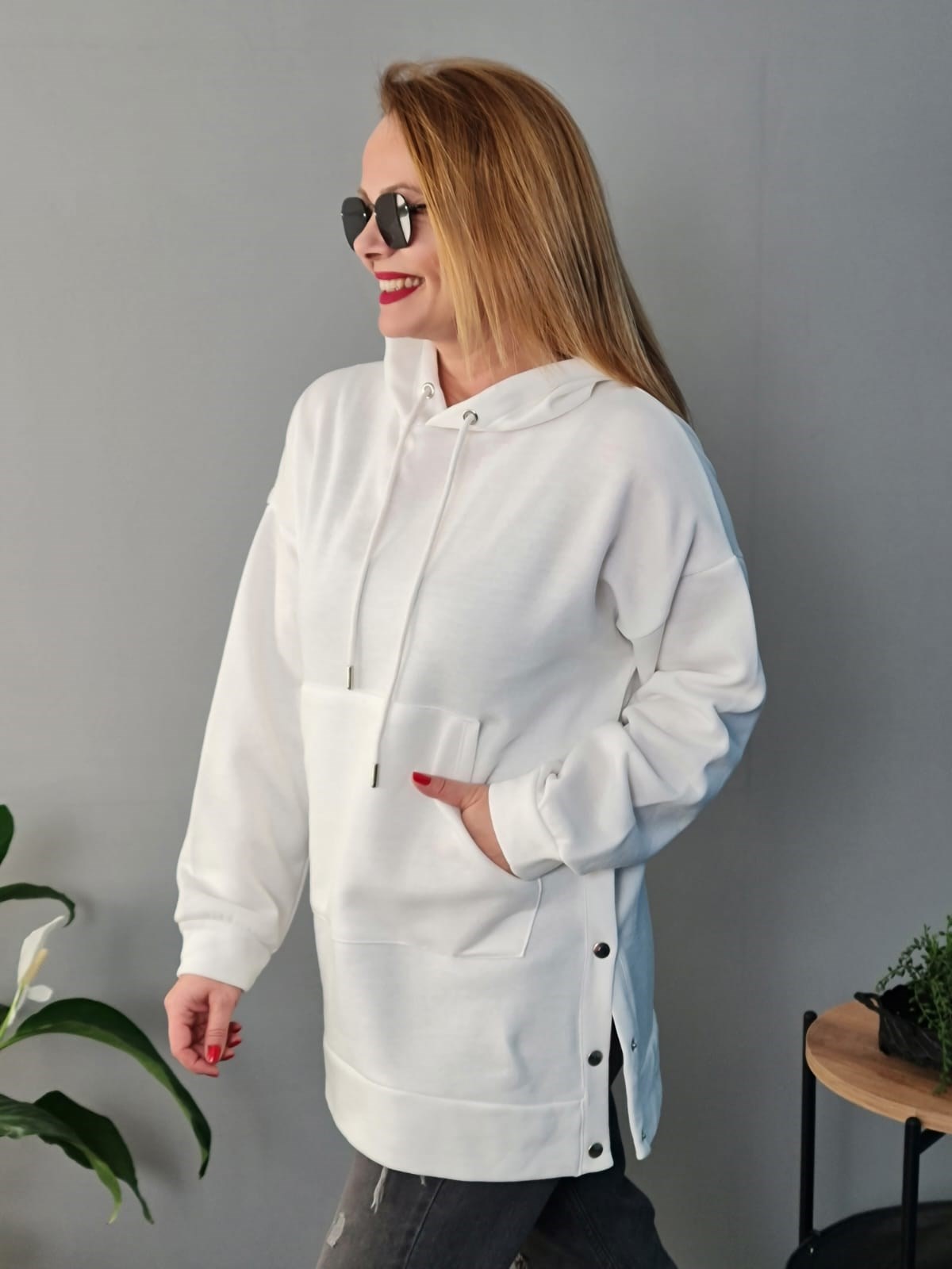 FELİX9269 Yandan Çıt Çıtlı Şardonlu Beyaz Sweatshirt