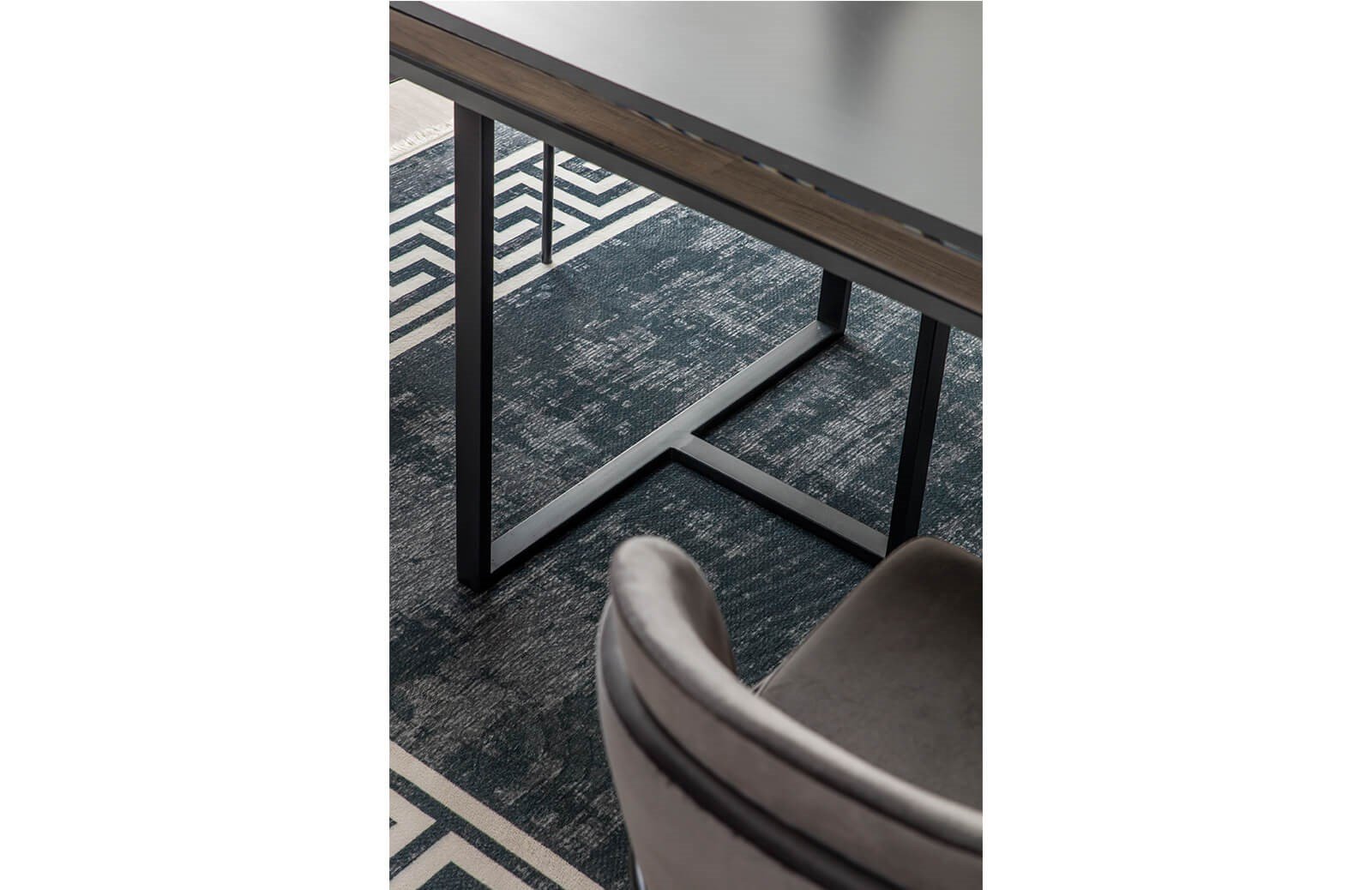 Daisi Yemek Odası Takımı