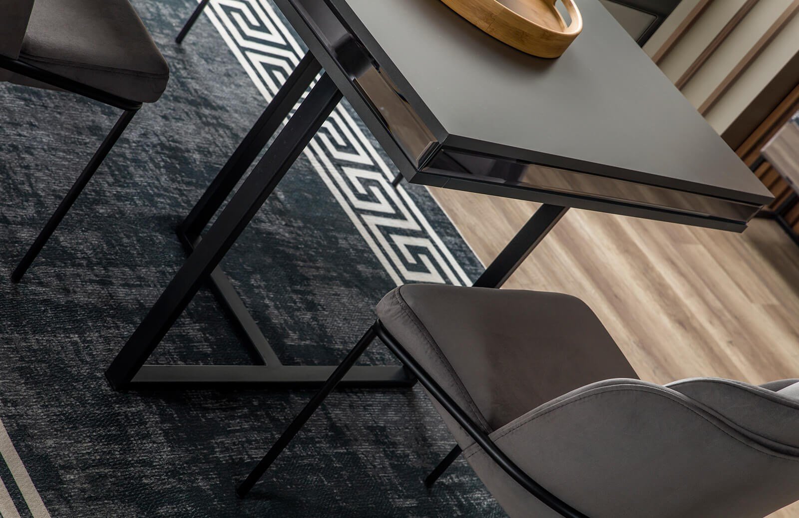 Daisi Yemek Odası Takımı