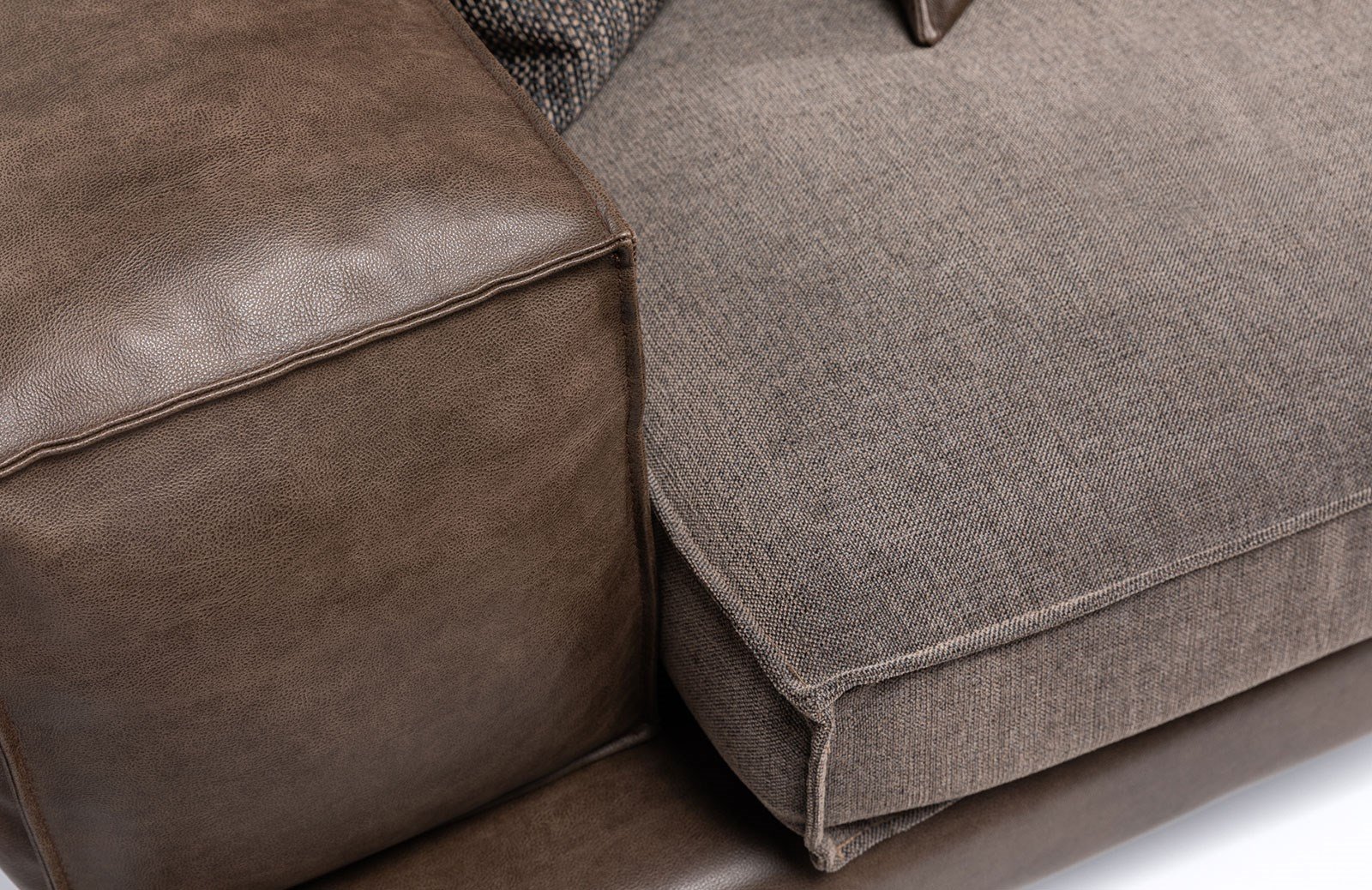 Elva Koltuk Takımı