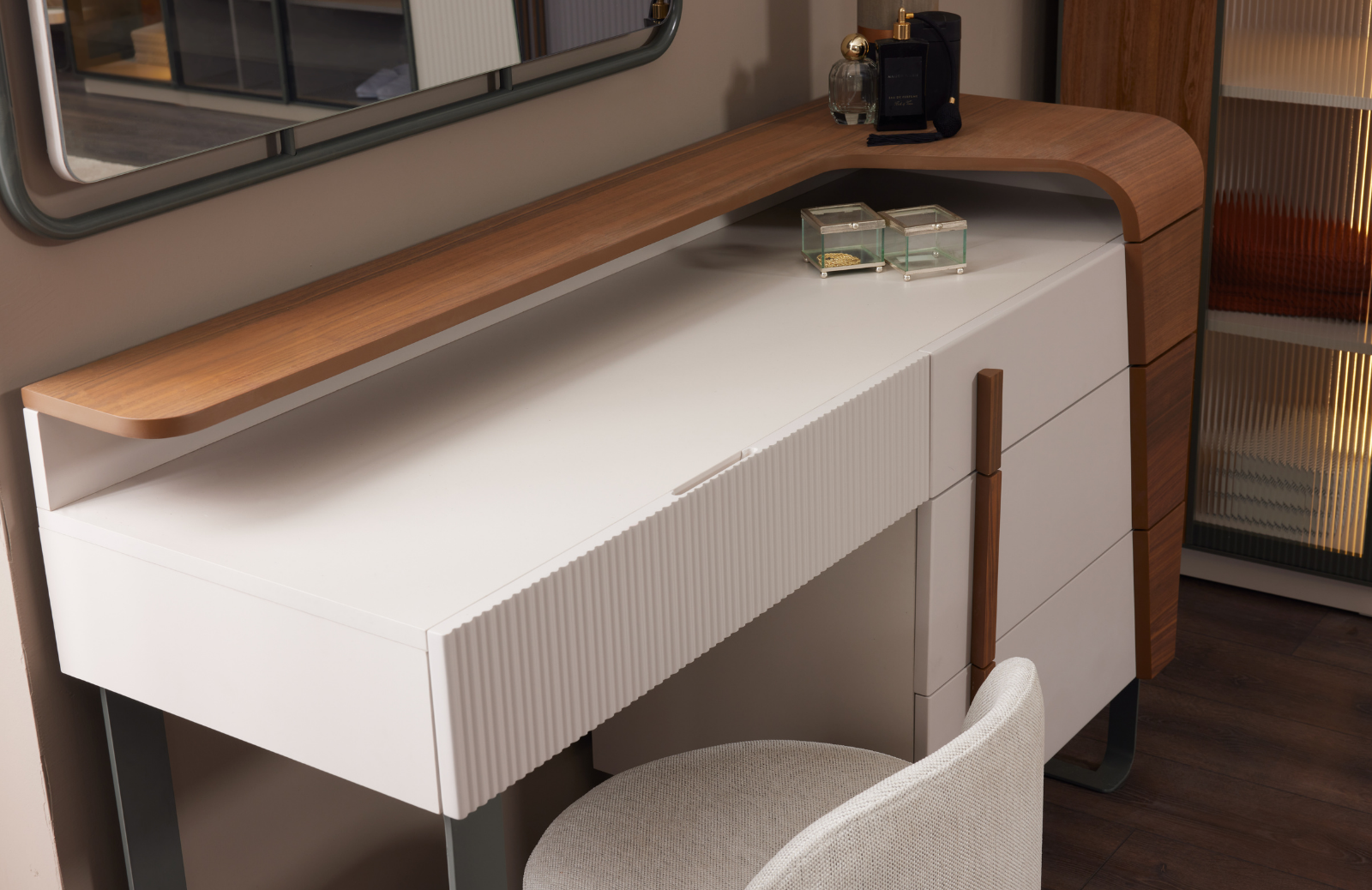 Lotis Yatak Odası Takımı