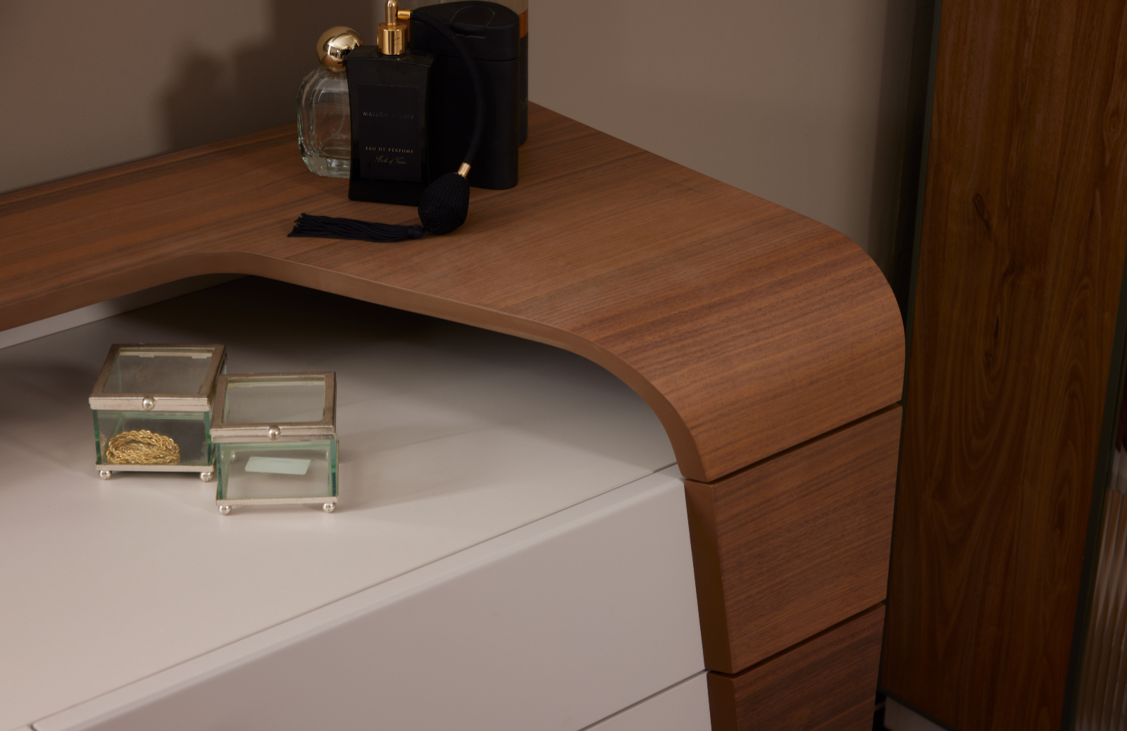 Lotis Yatak Odası Takımı