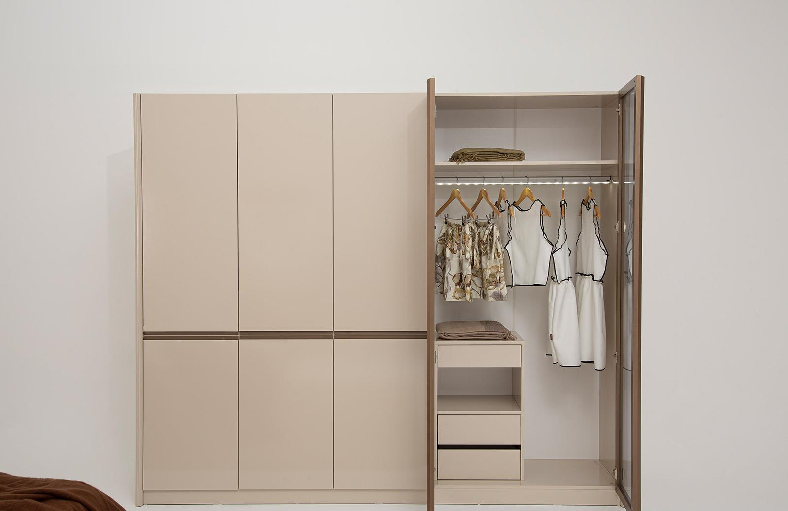 Nuvanta 5 Kapaklı Dolap