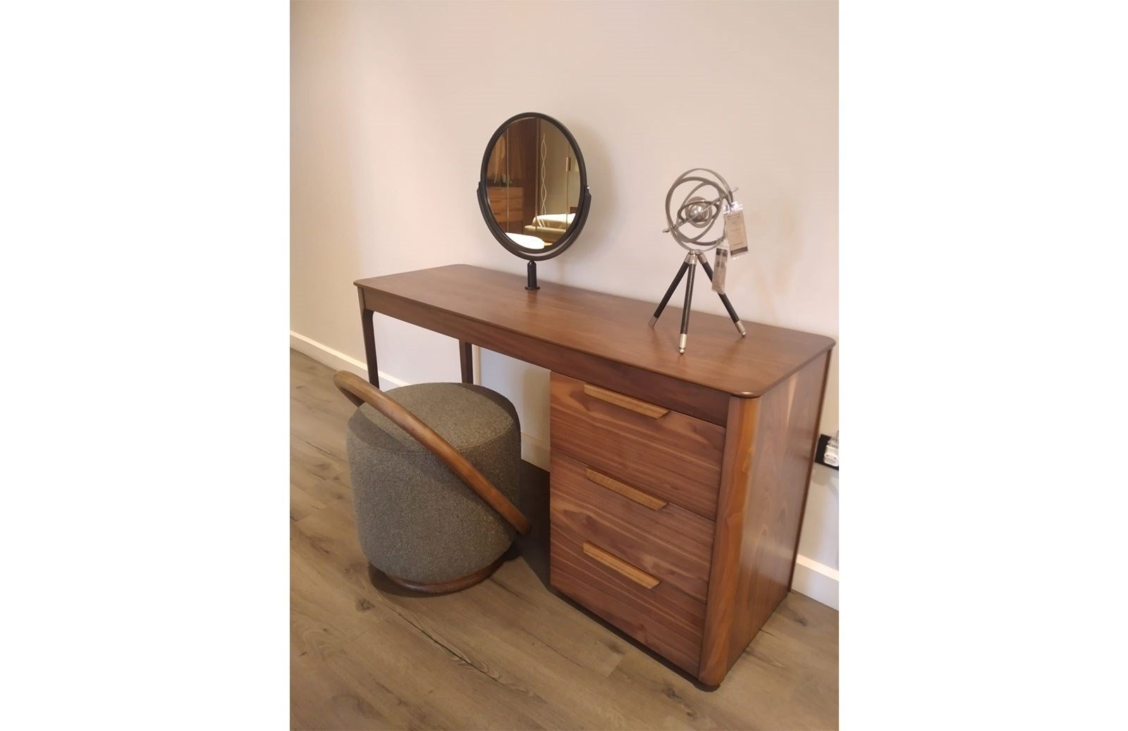 Ready Makyaj Masası Aynalı