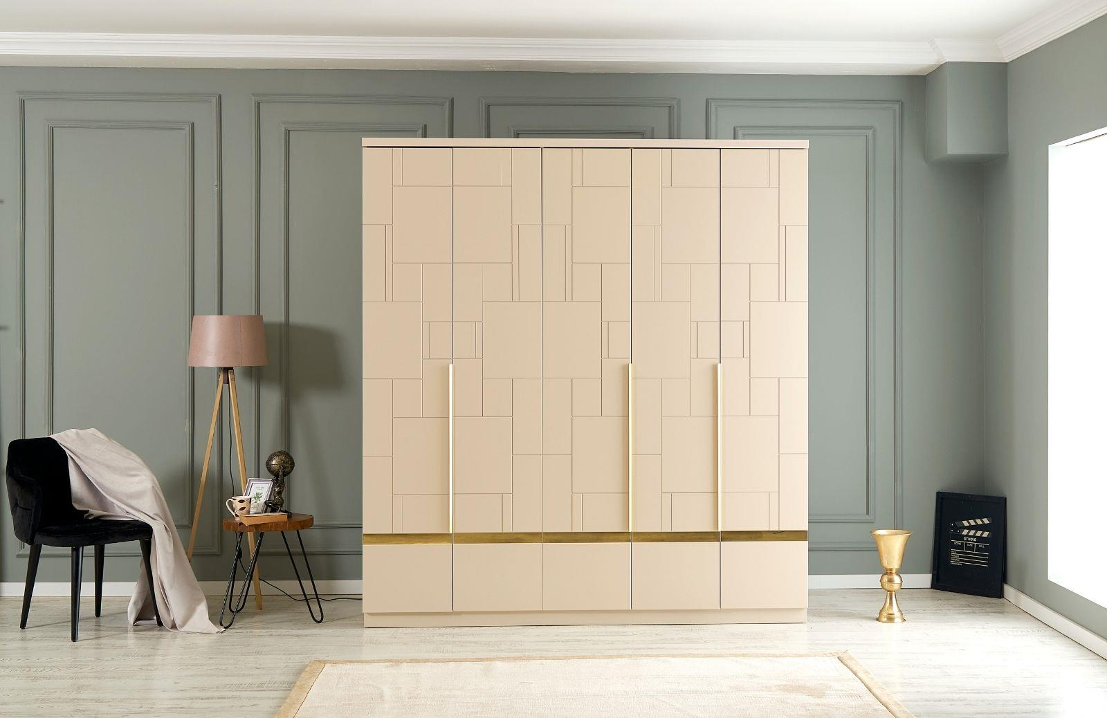 Selja 5 Kapaklı Dolap