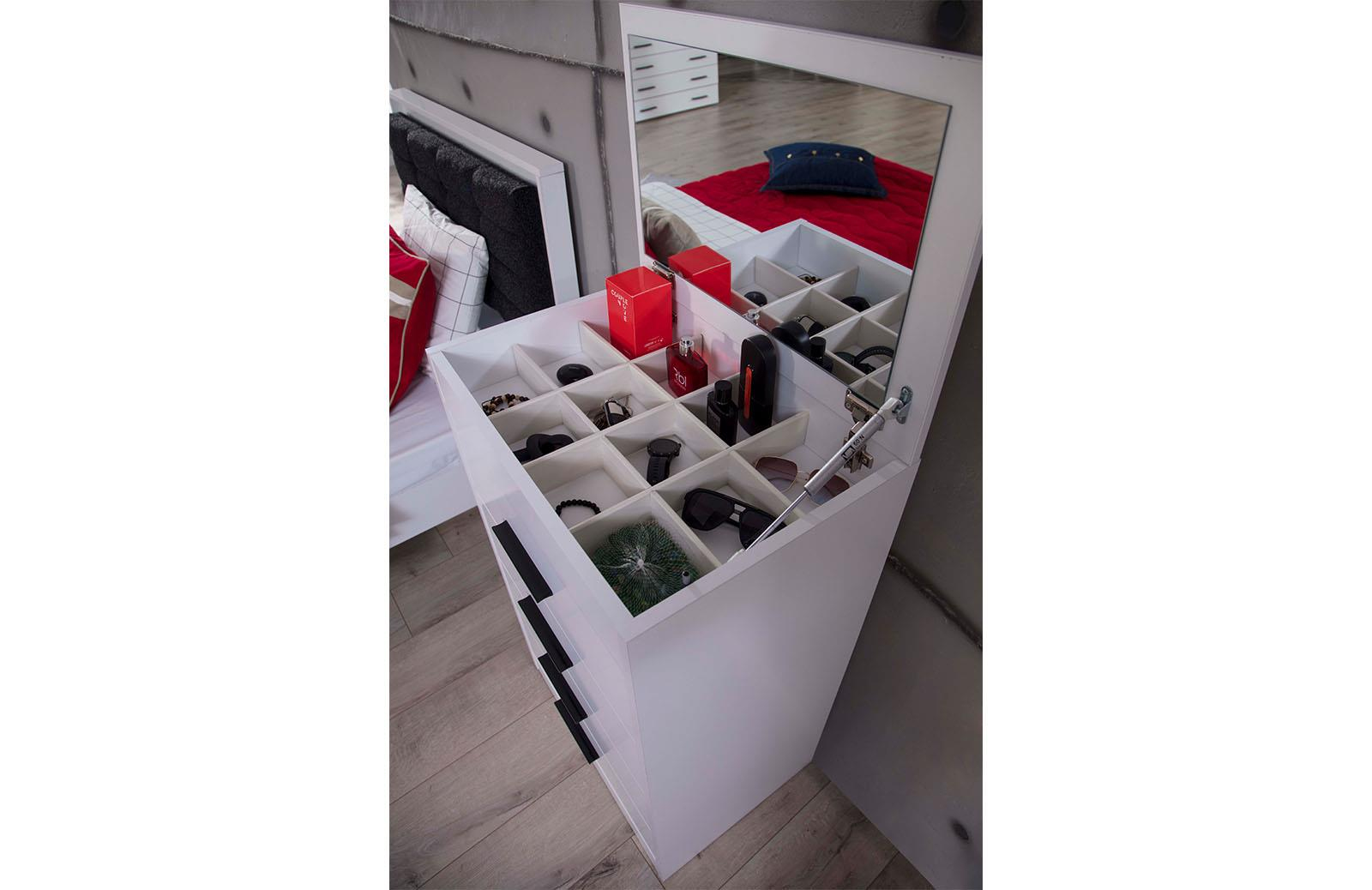 Stewen Çamaşırlık Aynalı