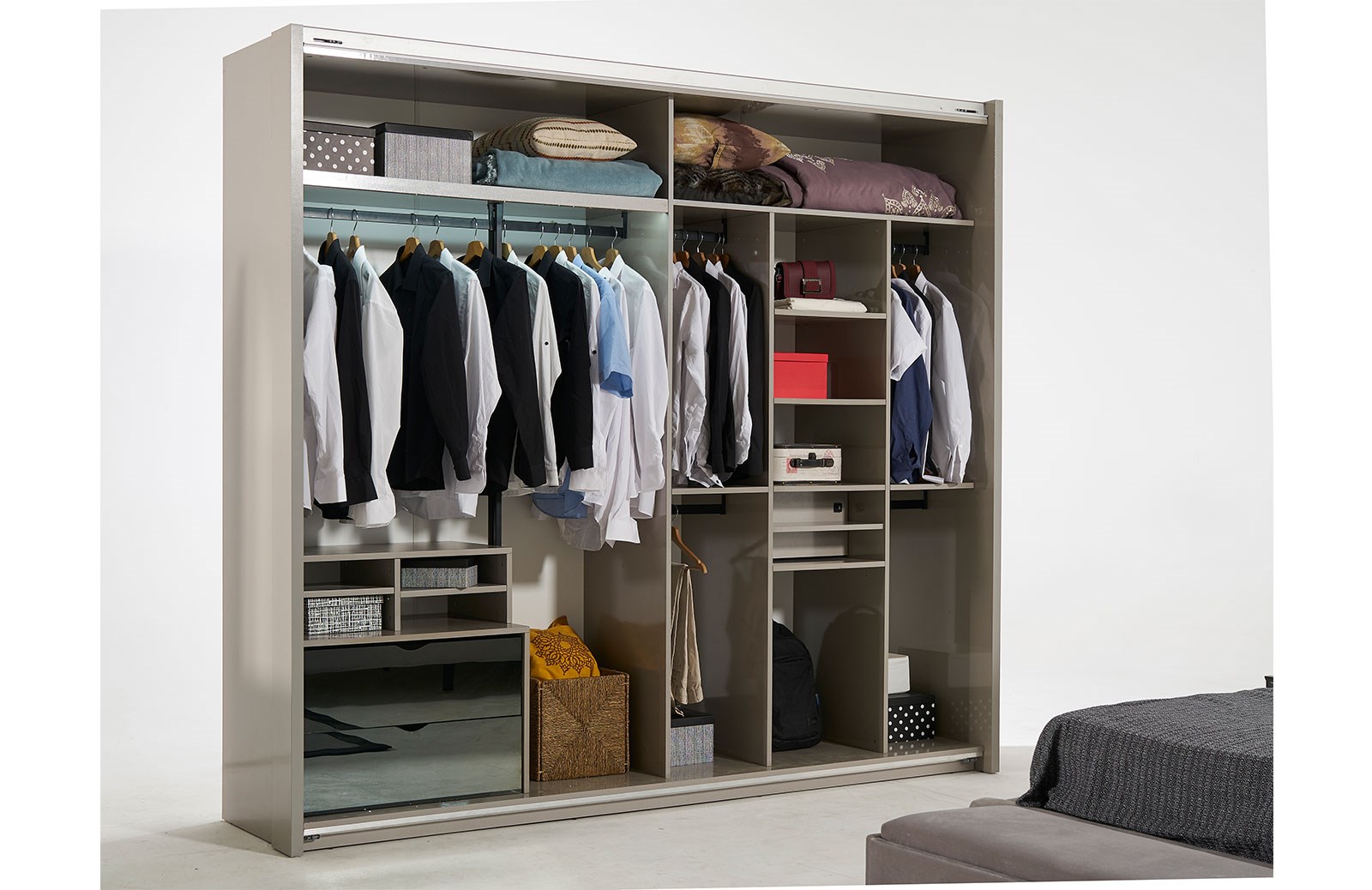 Szalai Köşe Dolap Takımı