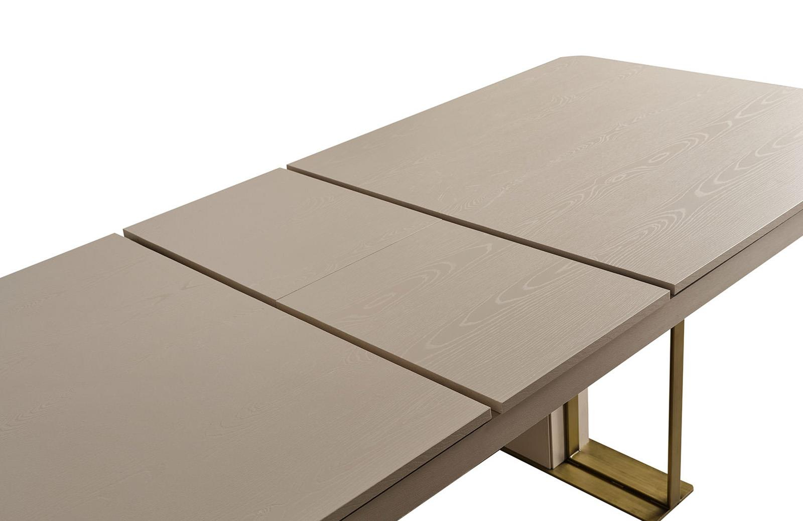 Zelmira Masa Açılır