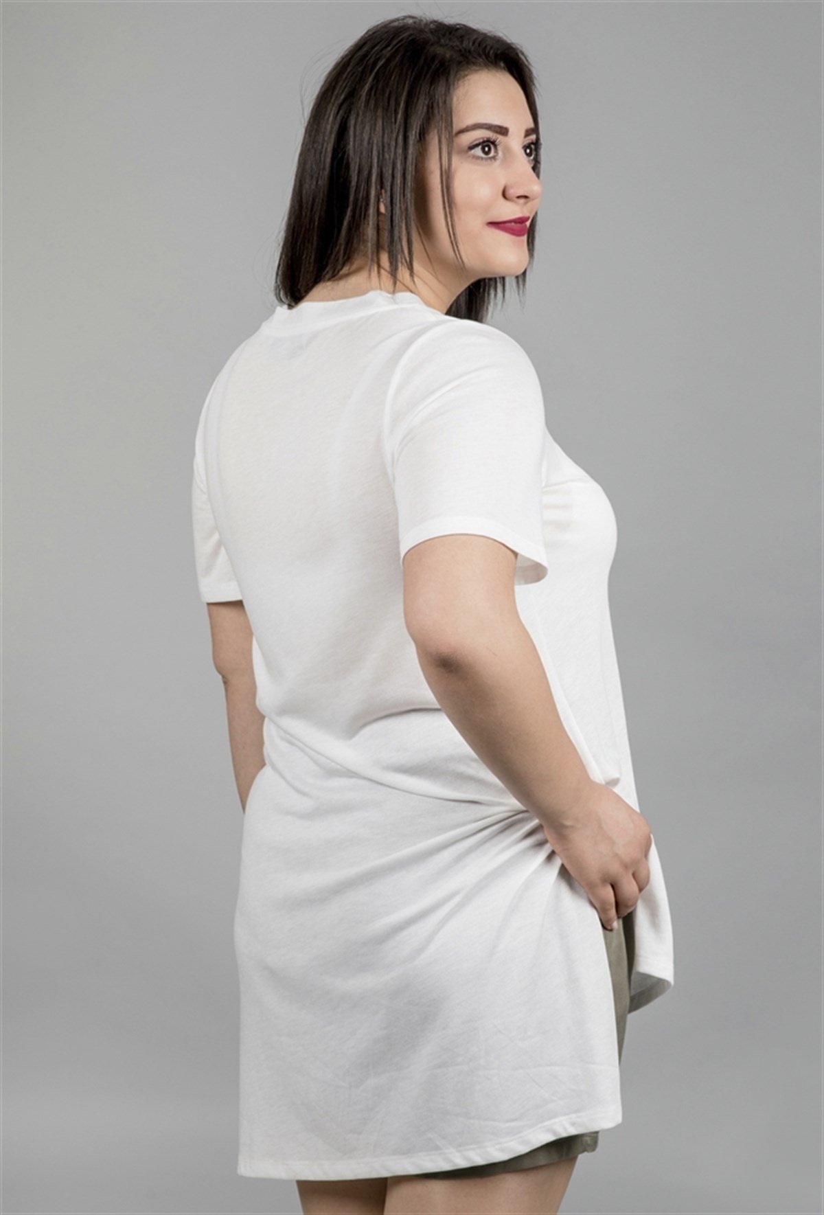 Arkası Uzun T-ShirtMYLINE23774