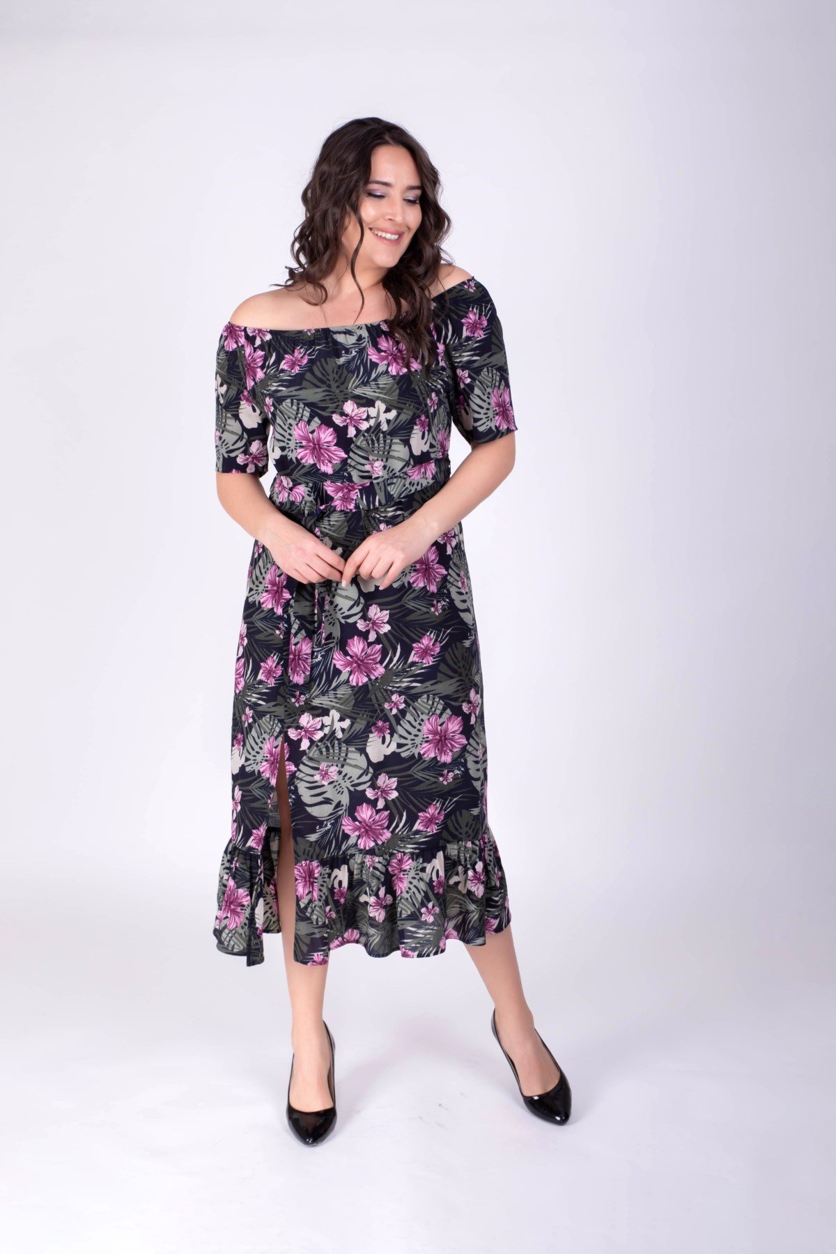 Düşük Omuzlu Yırtmaçlı ElbiseMYLINE34394