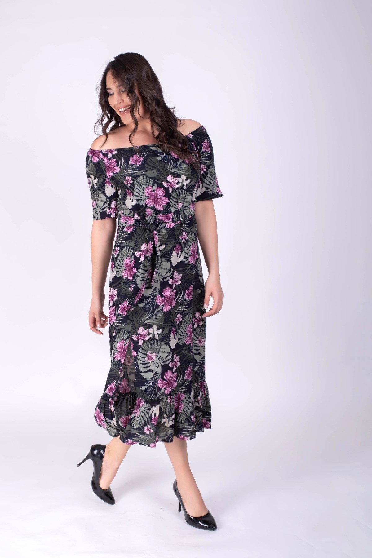 Düşük Omuzlu Yırtmaçlı ElbiseMYLINE34394