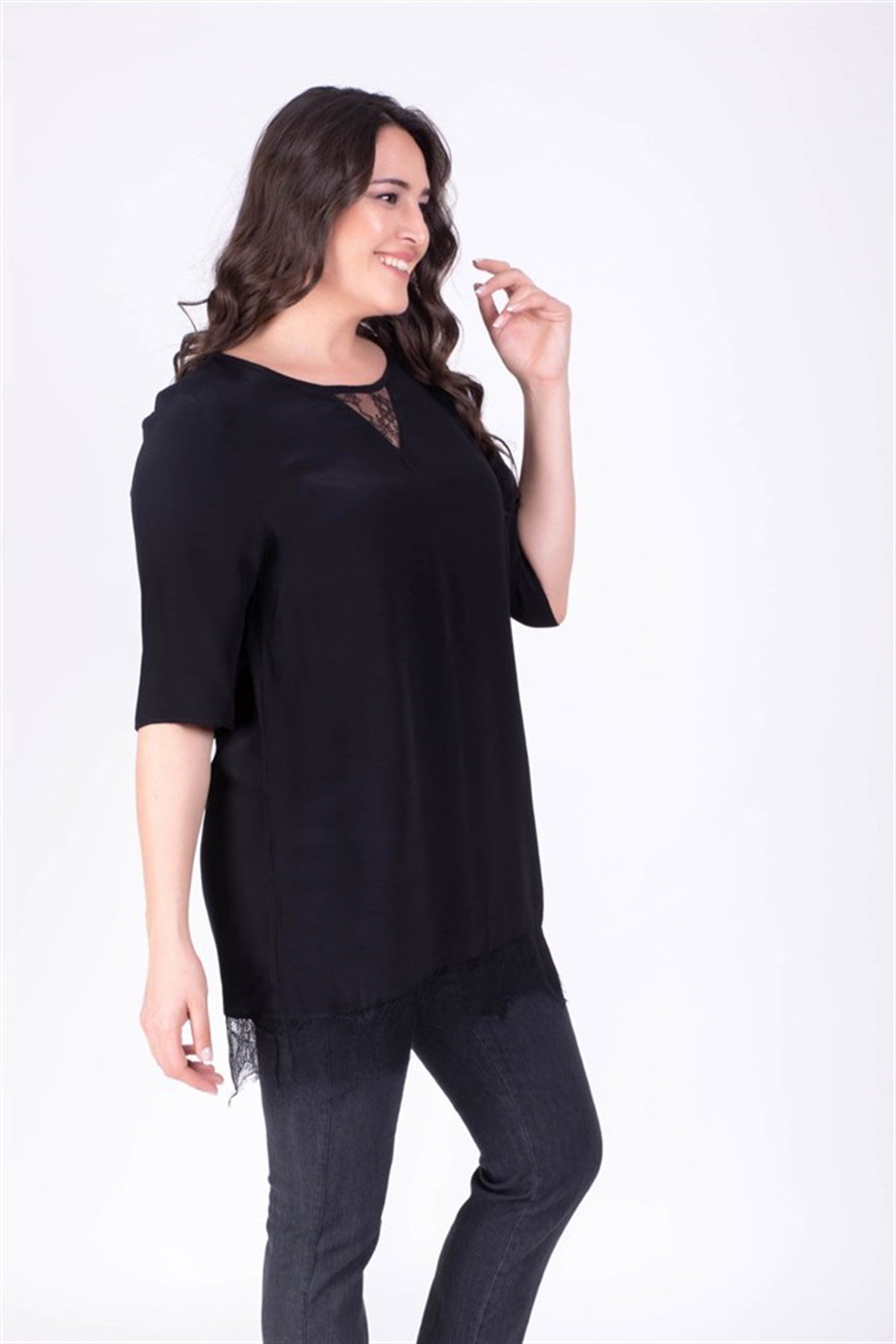 Eteği Yakası Dantelli TunikMYLINE23791