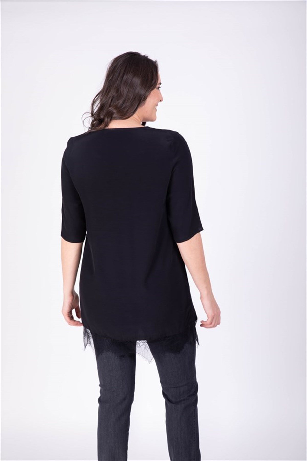 Eteği Yakası Dantelli TunikMYLINE23791