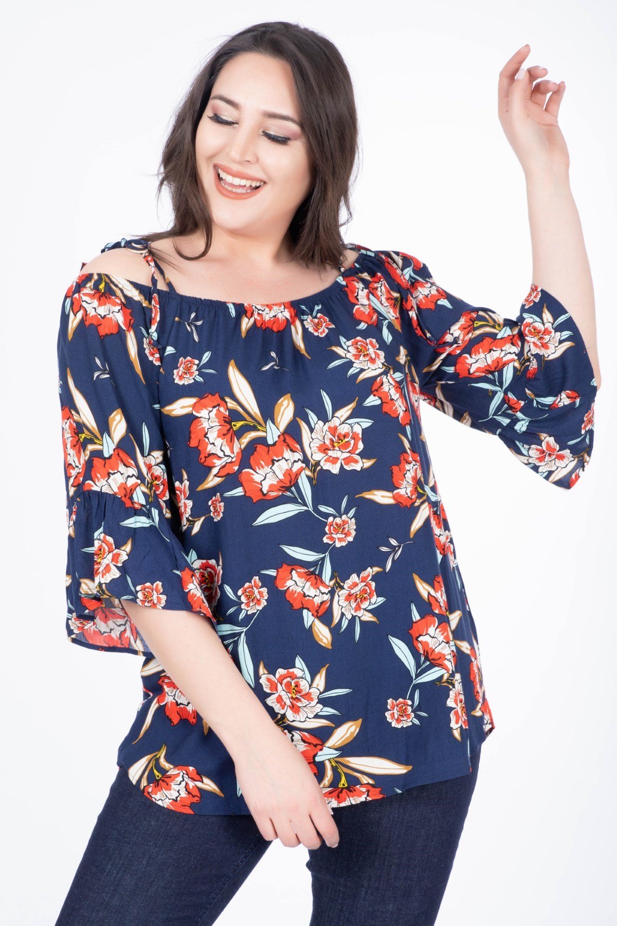 İp Askılı Volanlı BluzMYLINE34534