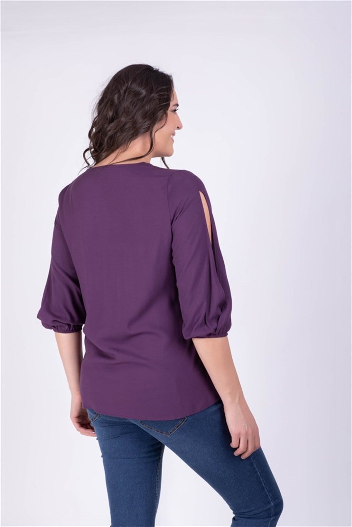 Kolu Yırtmaçlı BluzMYLINE34308