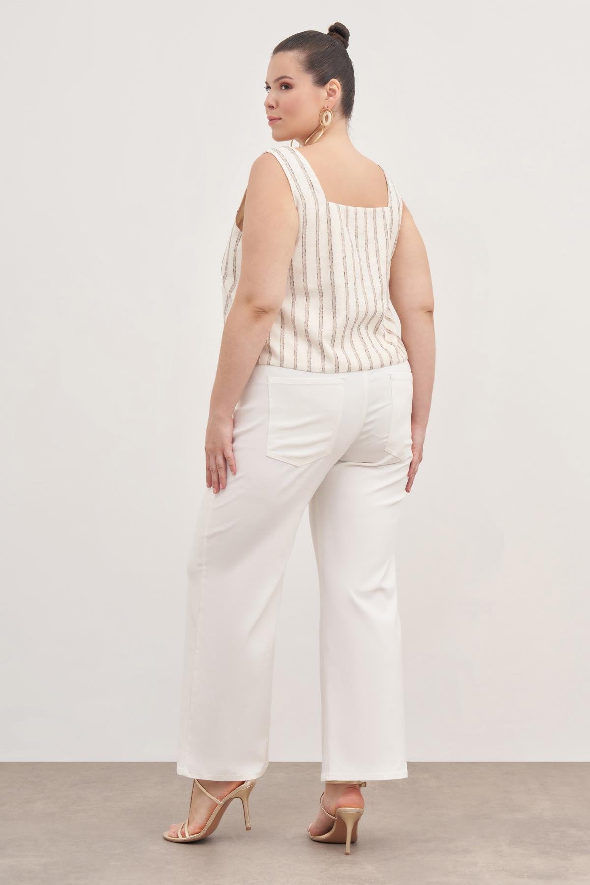 Myline-Astarlı Kare Yaka Top-Büyük Beden Bluz-139220