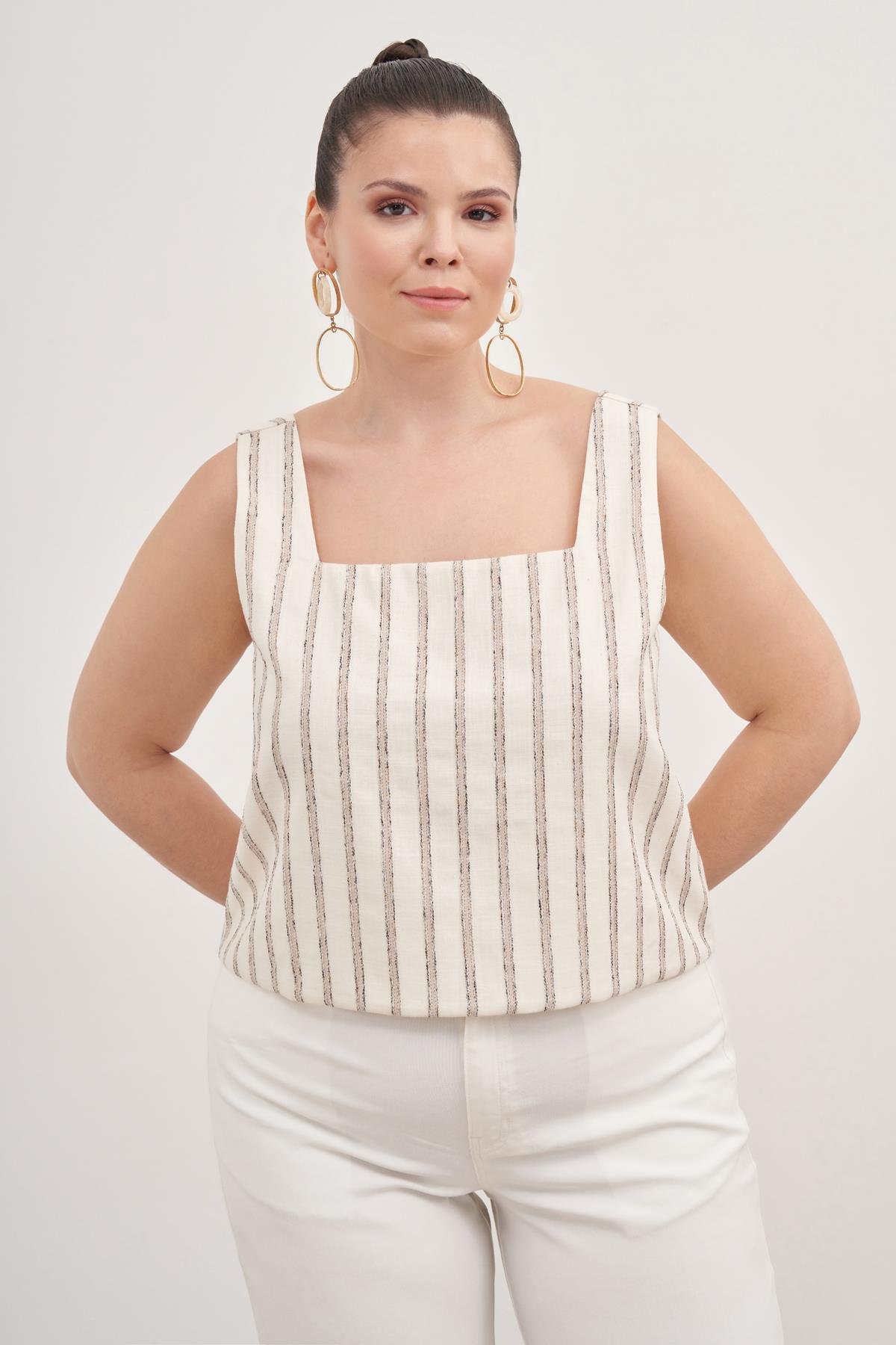 Myline-Astarlı Kare Yaka Top-Büyük Beden Bluz-139220