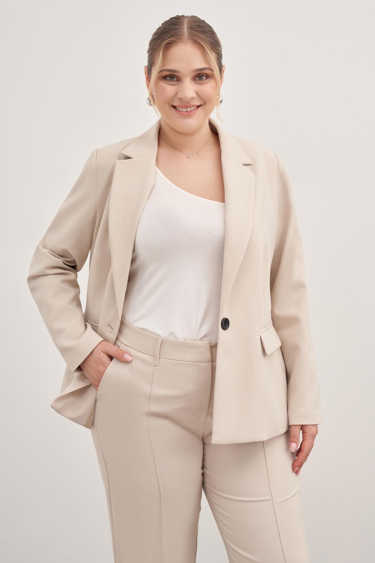 Myline-Astarlı Tek Düğmeli Blazer-Büyük Beden Ceket-129014