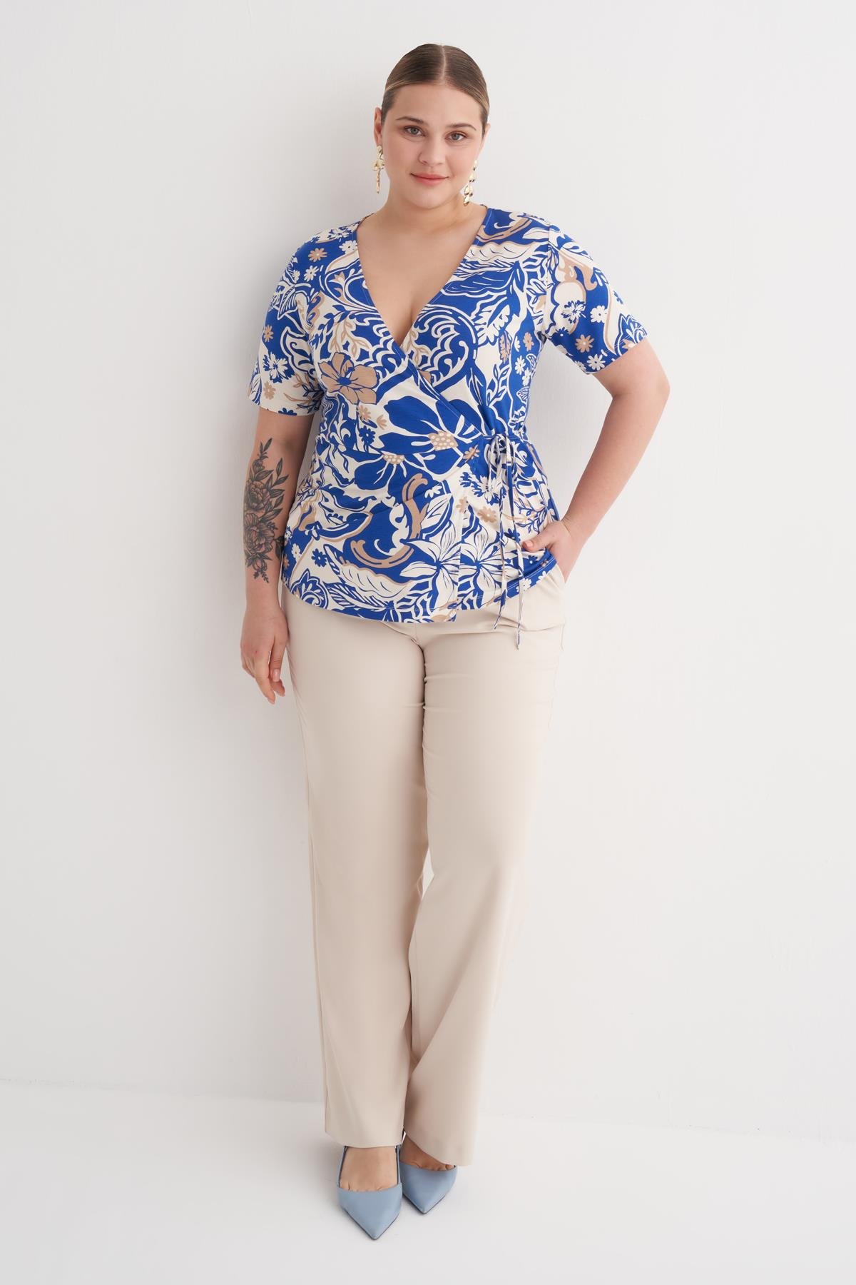 Myline-Bağlama Detaylı Desenli Bluz-Büyük Beden Bluz-150018