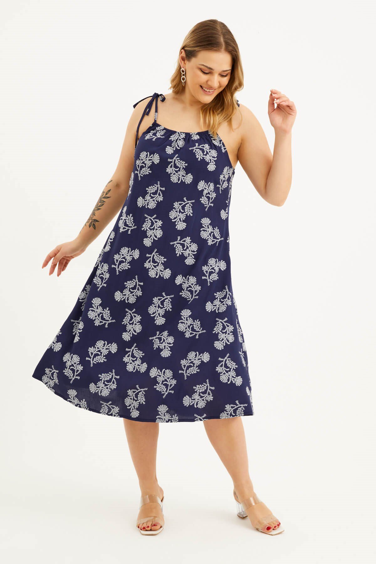 Myline-Bağlama Detaylı Yakası Büzgülü Elbise-Büyük Beden Günlük Elbiseler-77603